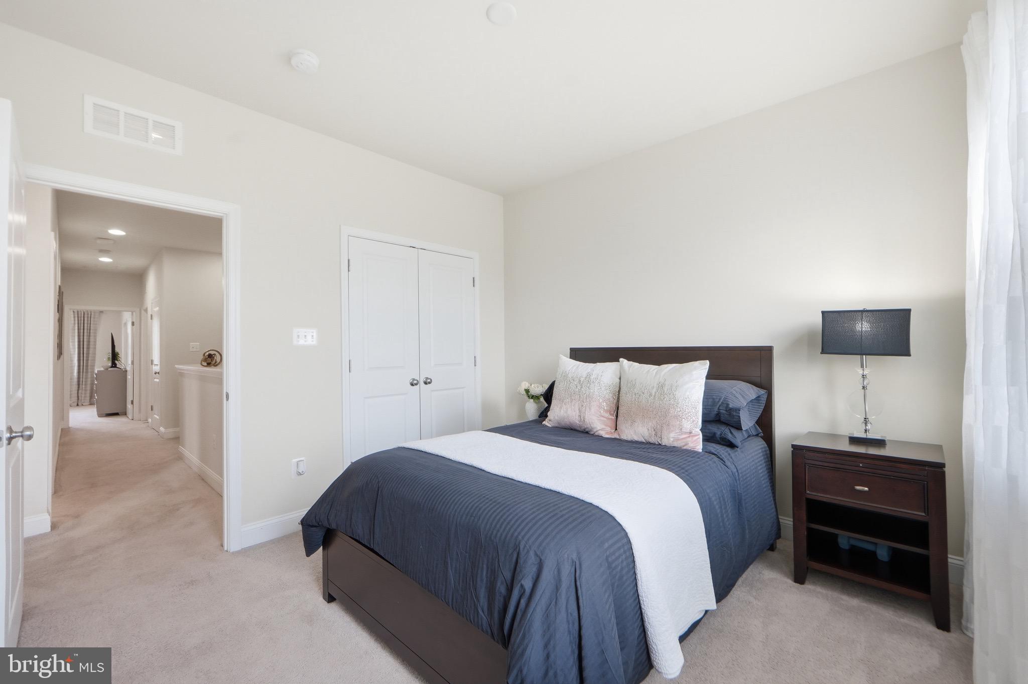 WESTVIEW SOUTH - Residential