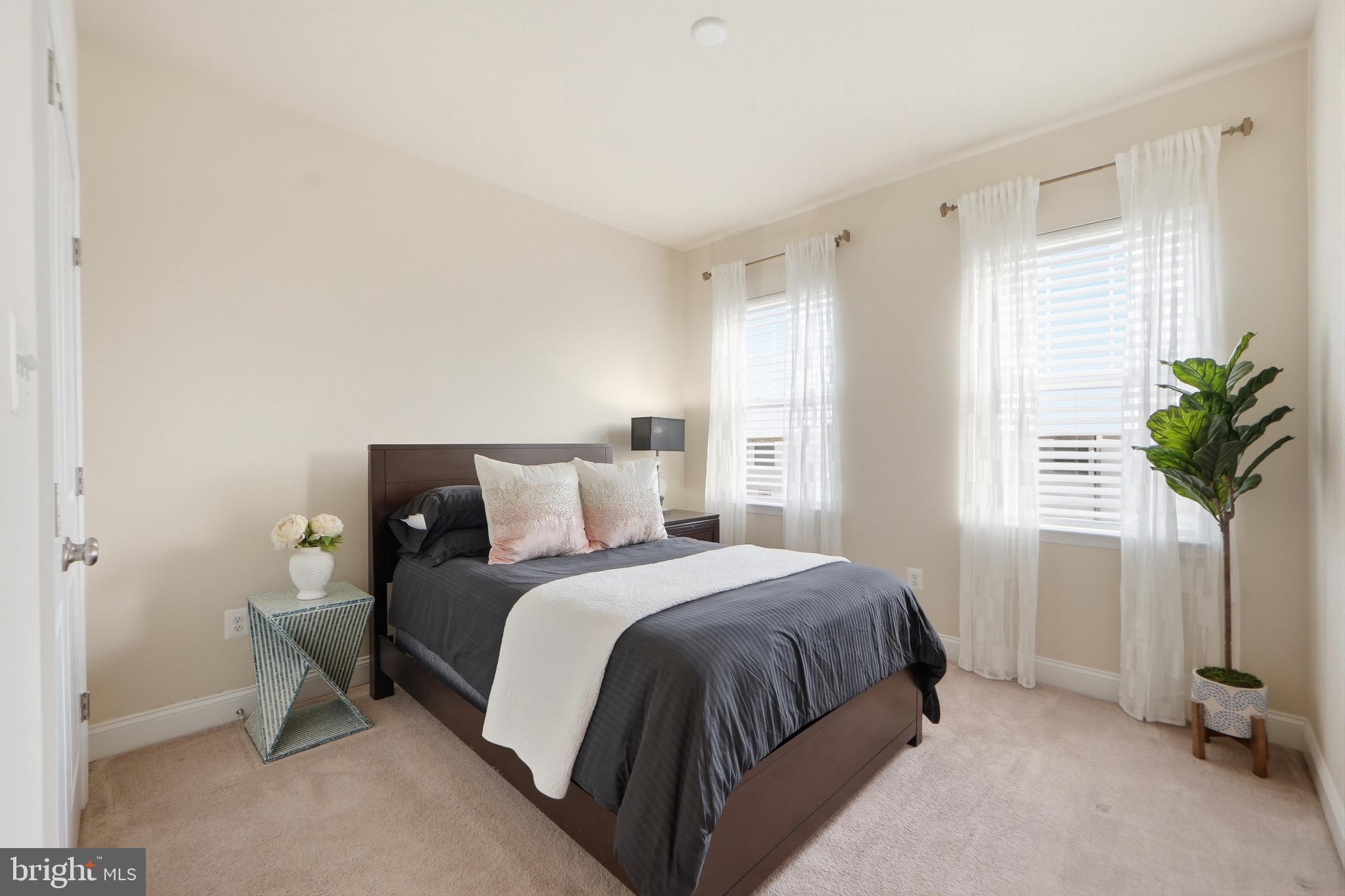 WESTVIEW SOUTH - Residential