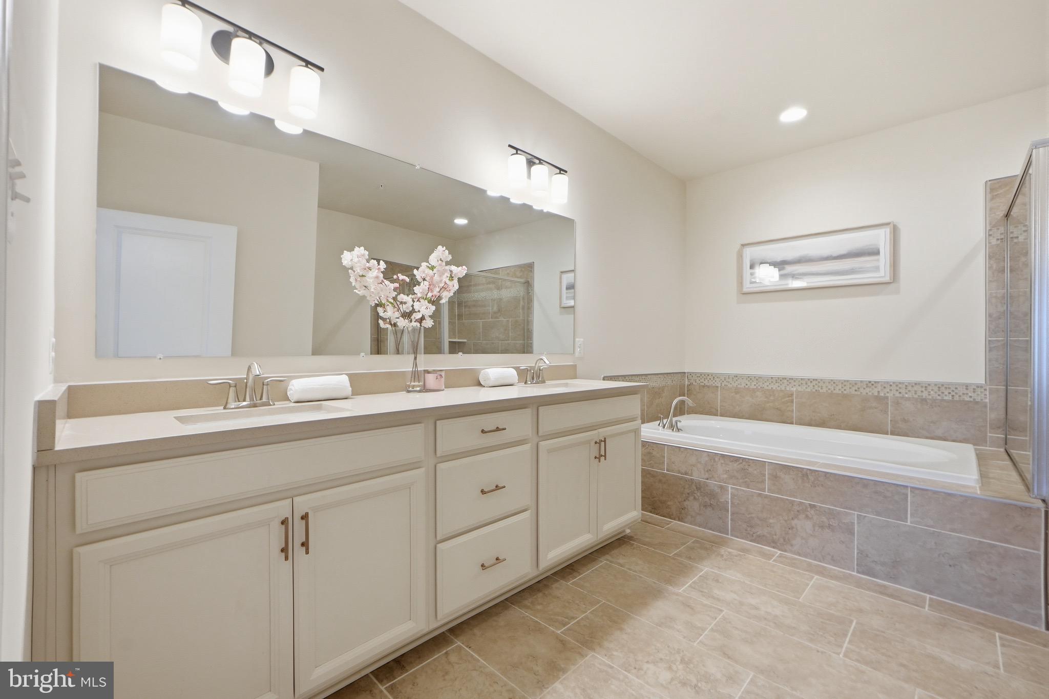 WESTVIEW SOUTH - Residential