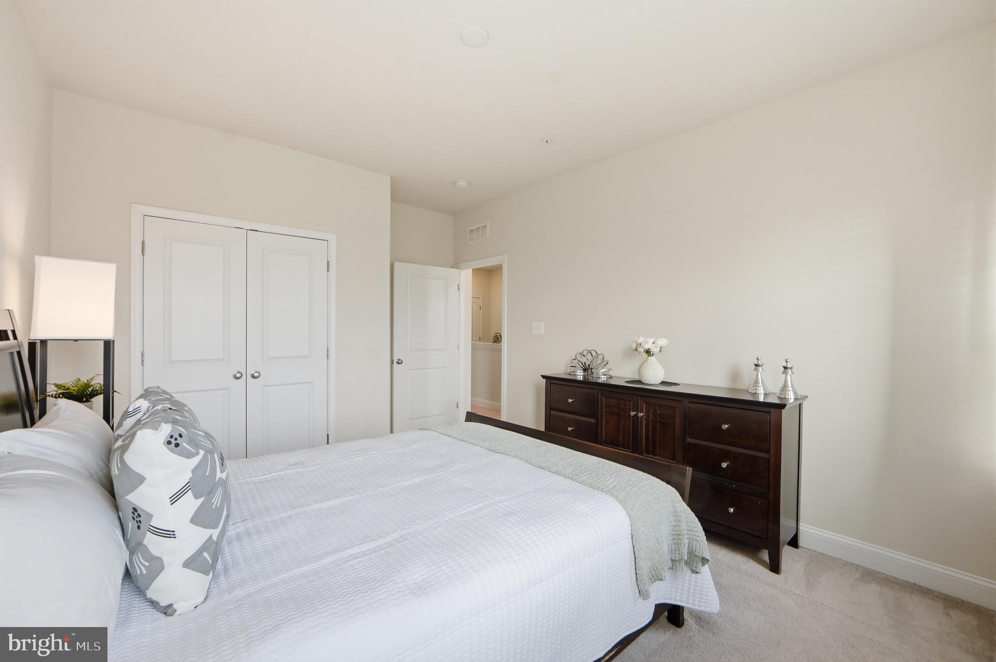 WESTVIEW SOUTH - Residential