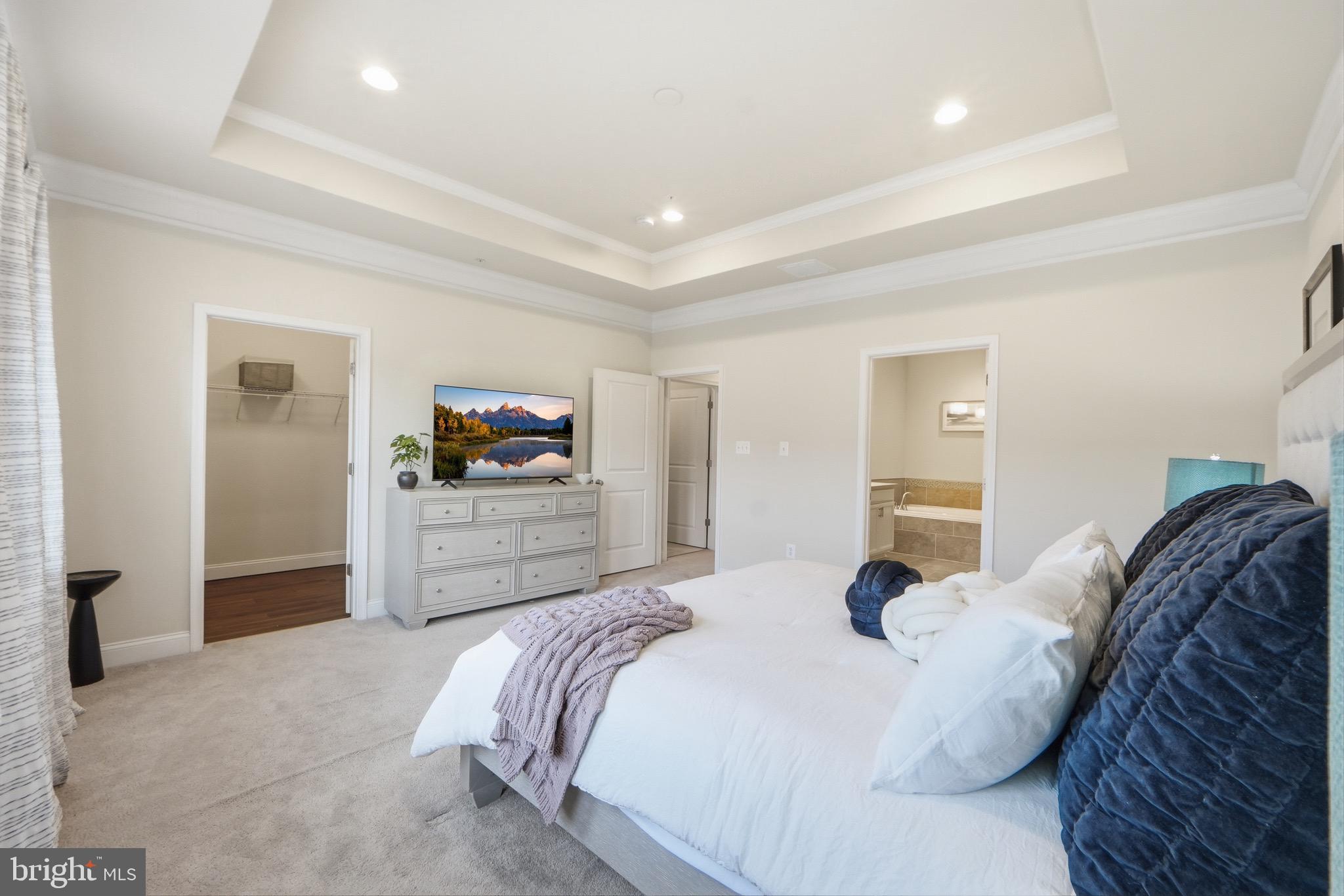 WESTVIEW SOUTH - Residential