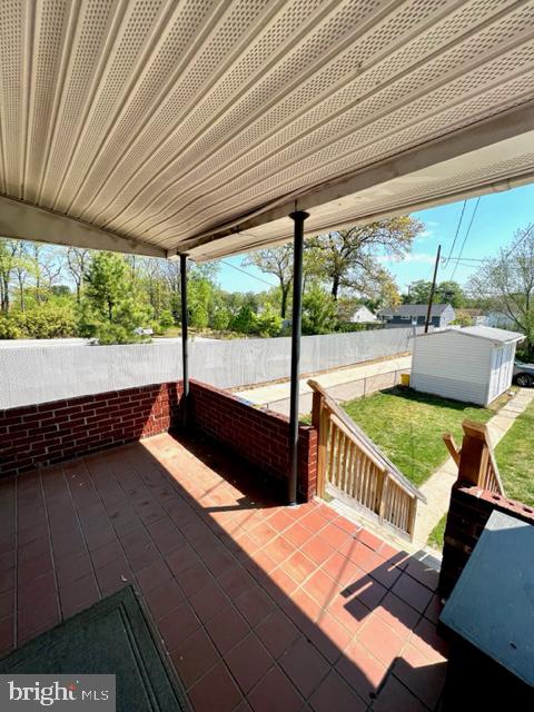 AIRAGE VILLAGE - Residential Lease