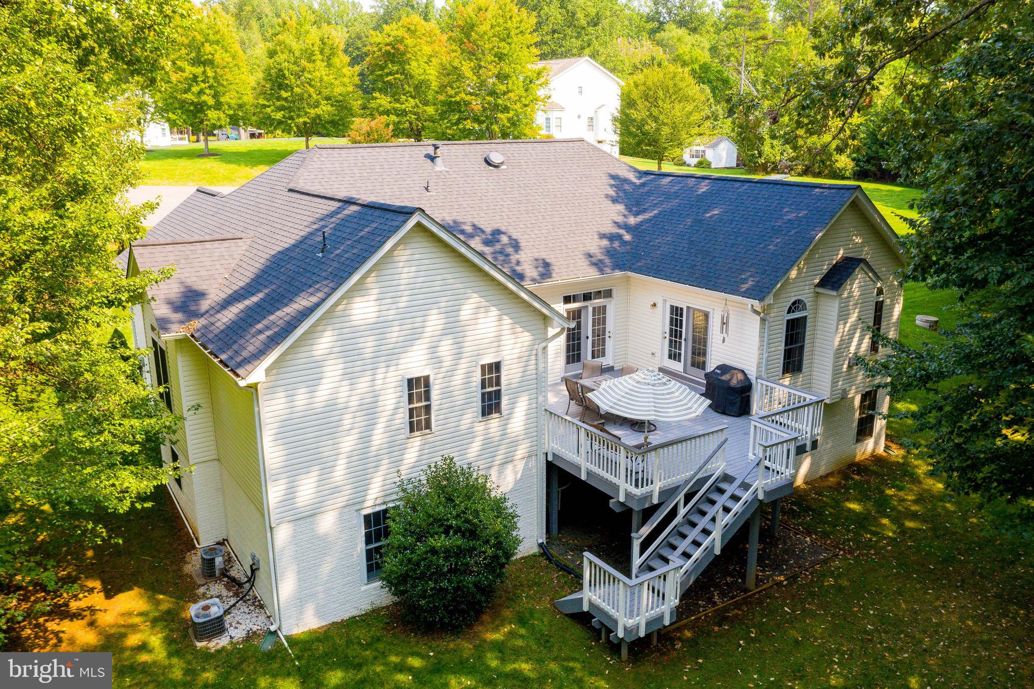 WHISPERWOOD - Residential