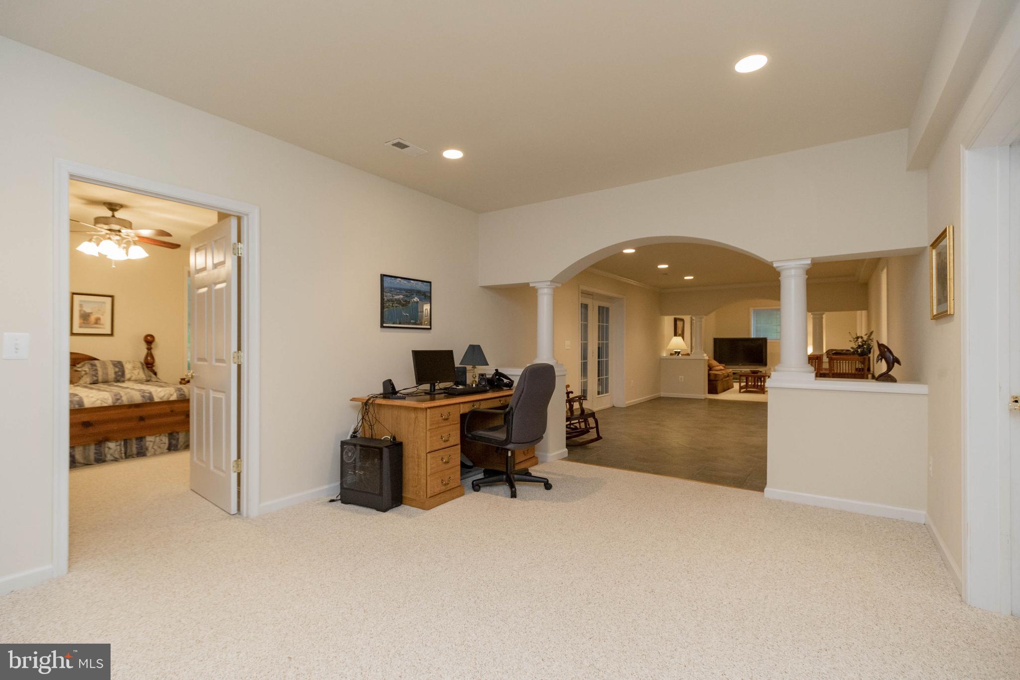 WHISPERWOOD - Residential