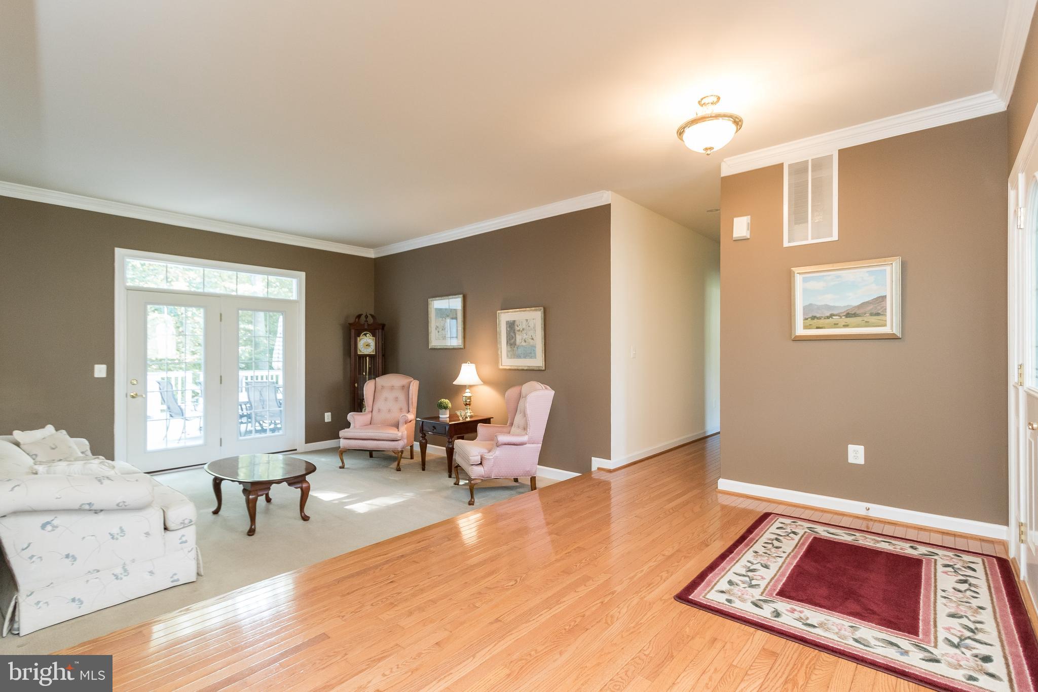 WHISPERWOOD - Residential