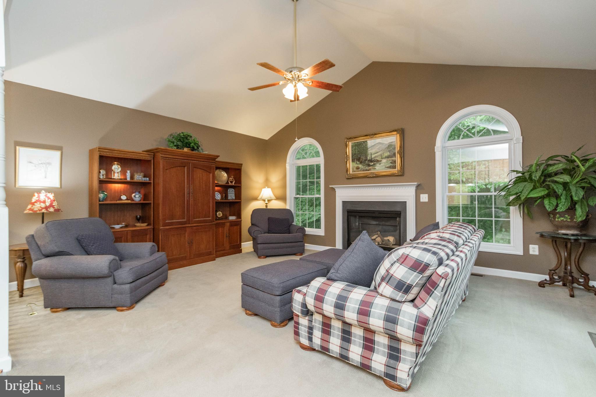 WHISPERWOOD - Residential