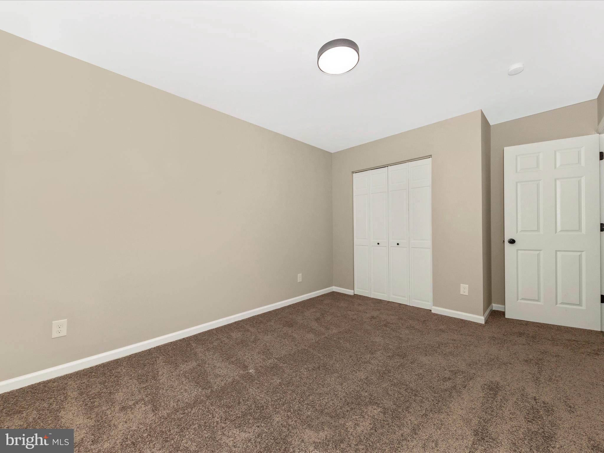 LOCH HAVEN - Residential