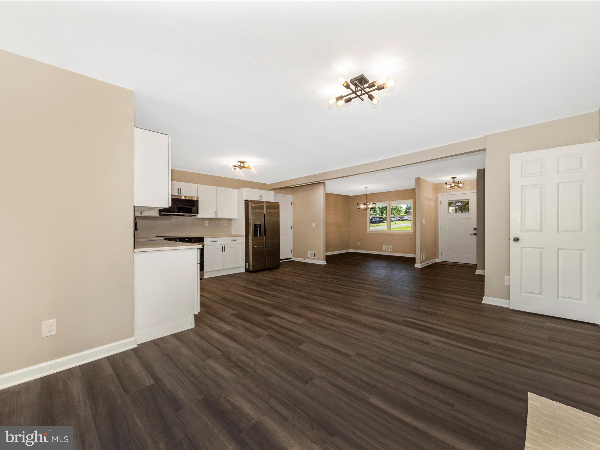 LOCH HAVEN - Residential