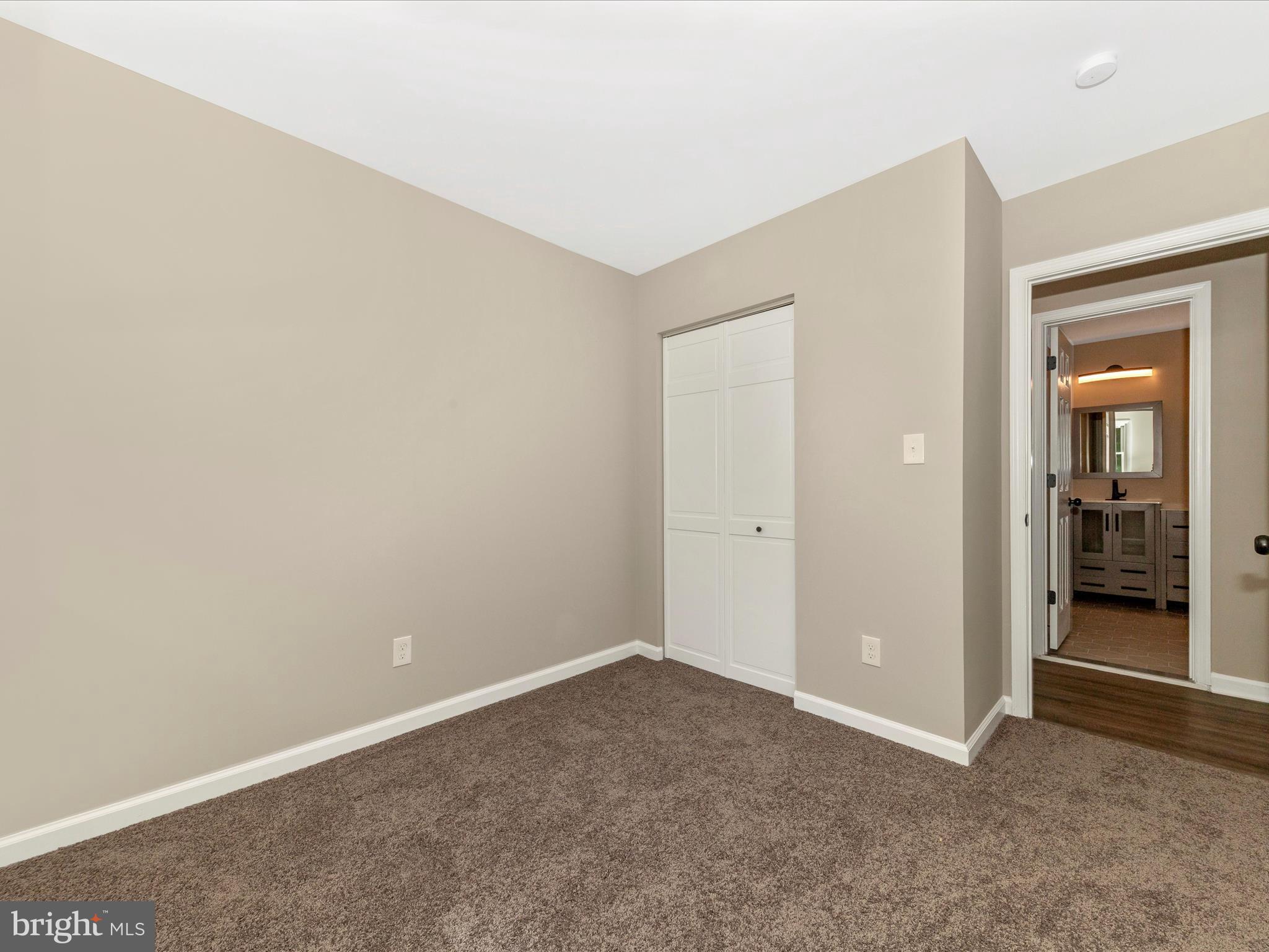 LOCH HAVEN - Residential