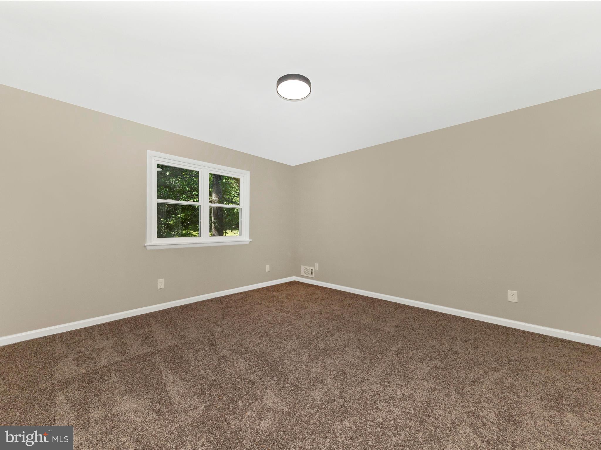 LOCH HAVEN - Residential