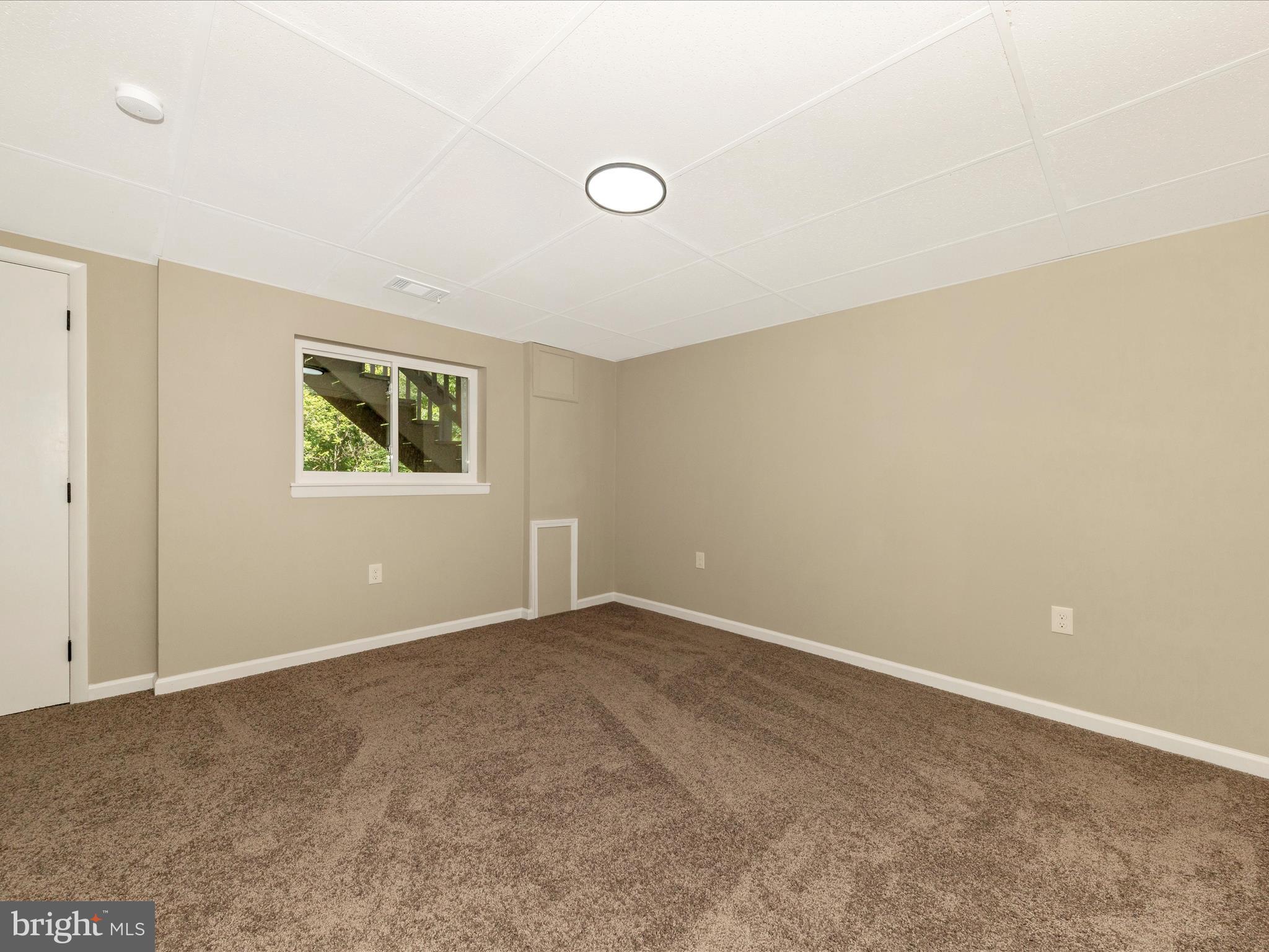 LOCH HAVEN - Residential