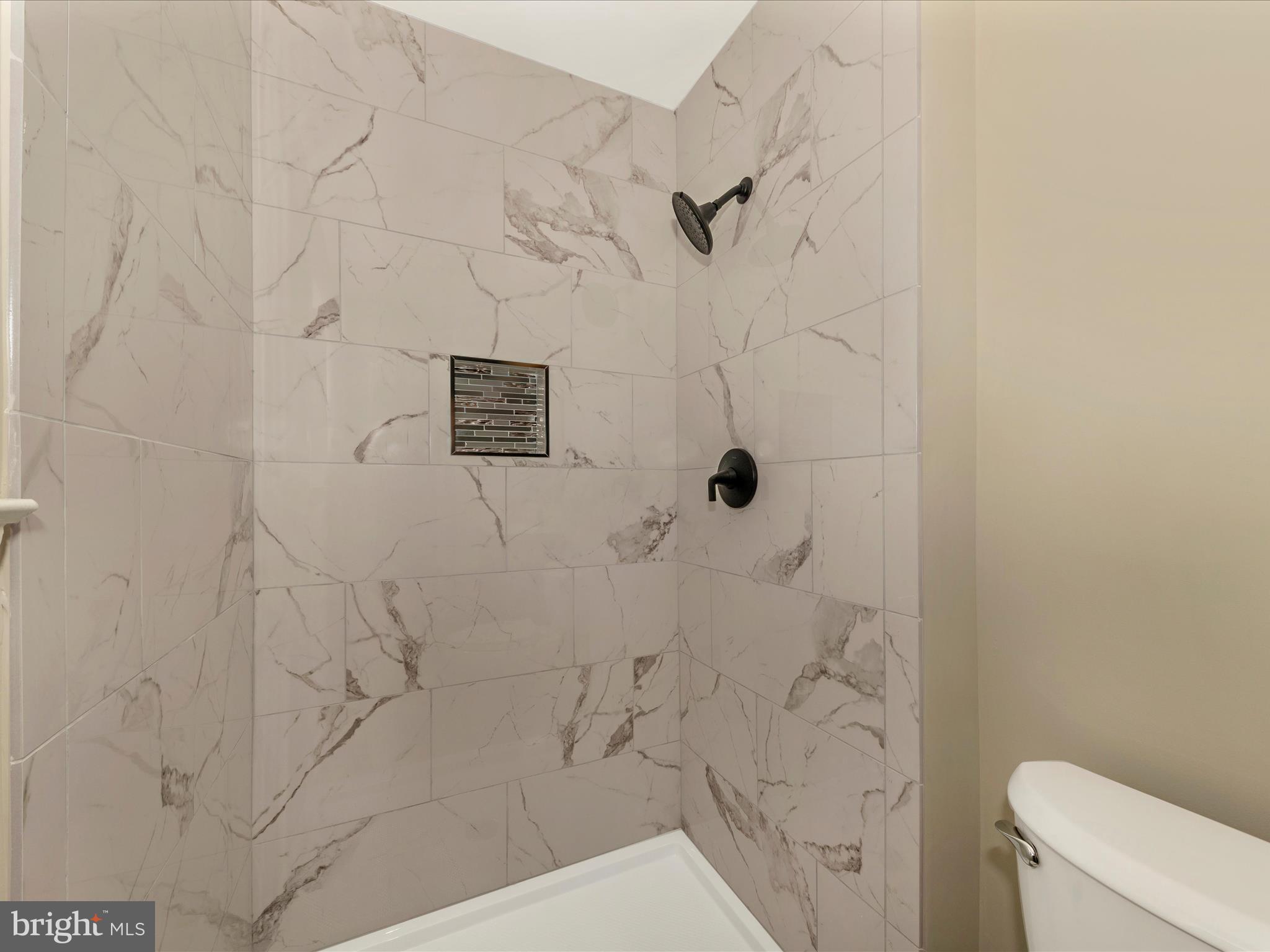 LOCH HAVEN - Residential