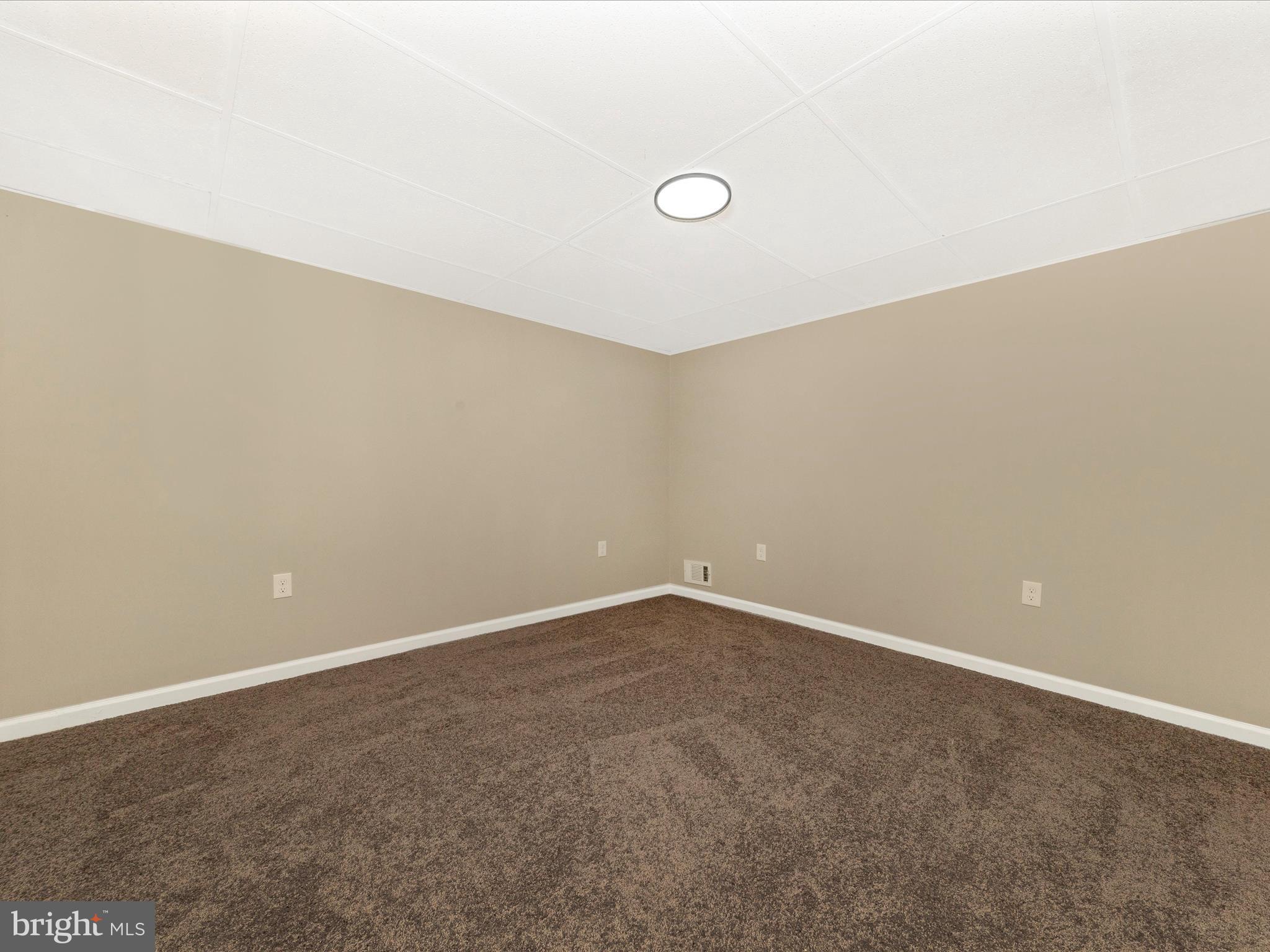 LOCH HAVEN - Residential