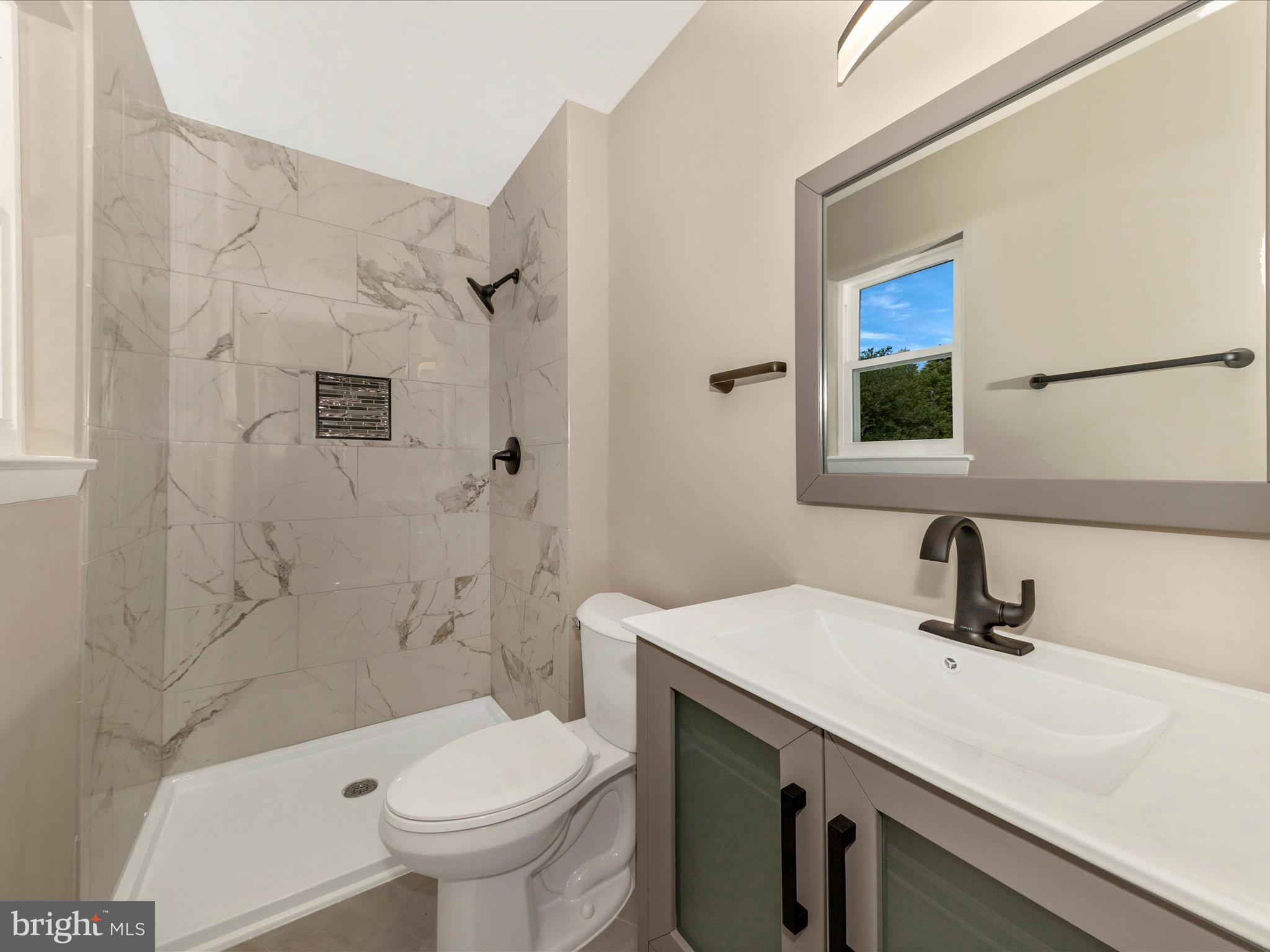 LOCH HAVEN - Residential