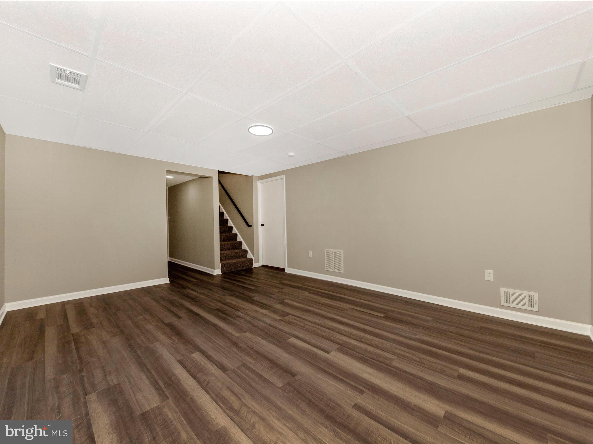 LOCH HAVEN - Residential