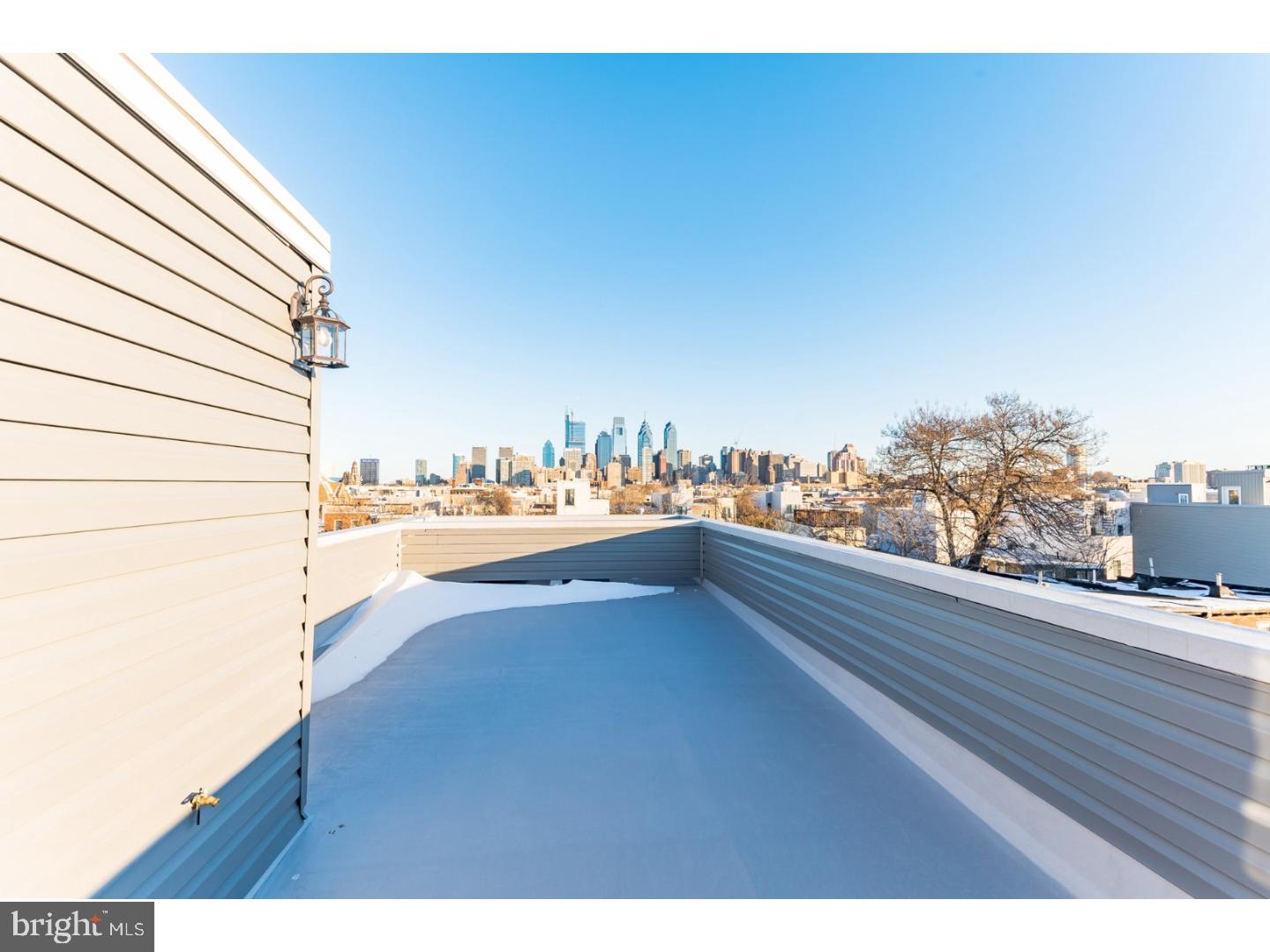 POINT BREEZE - Residential