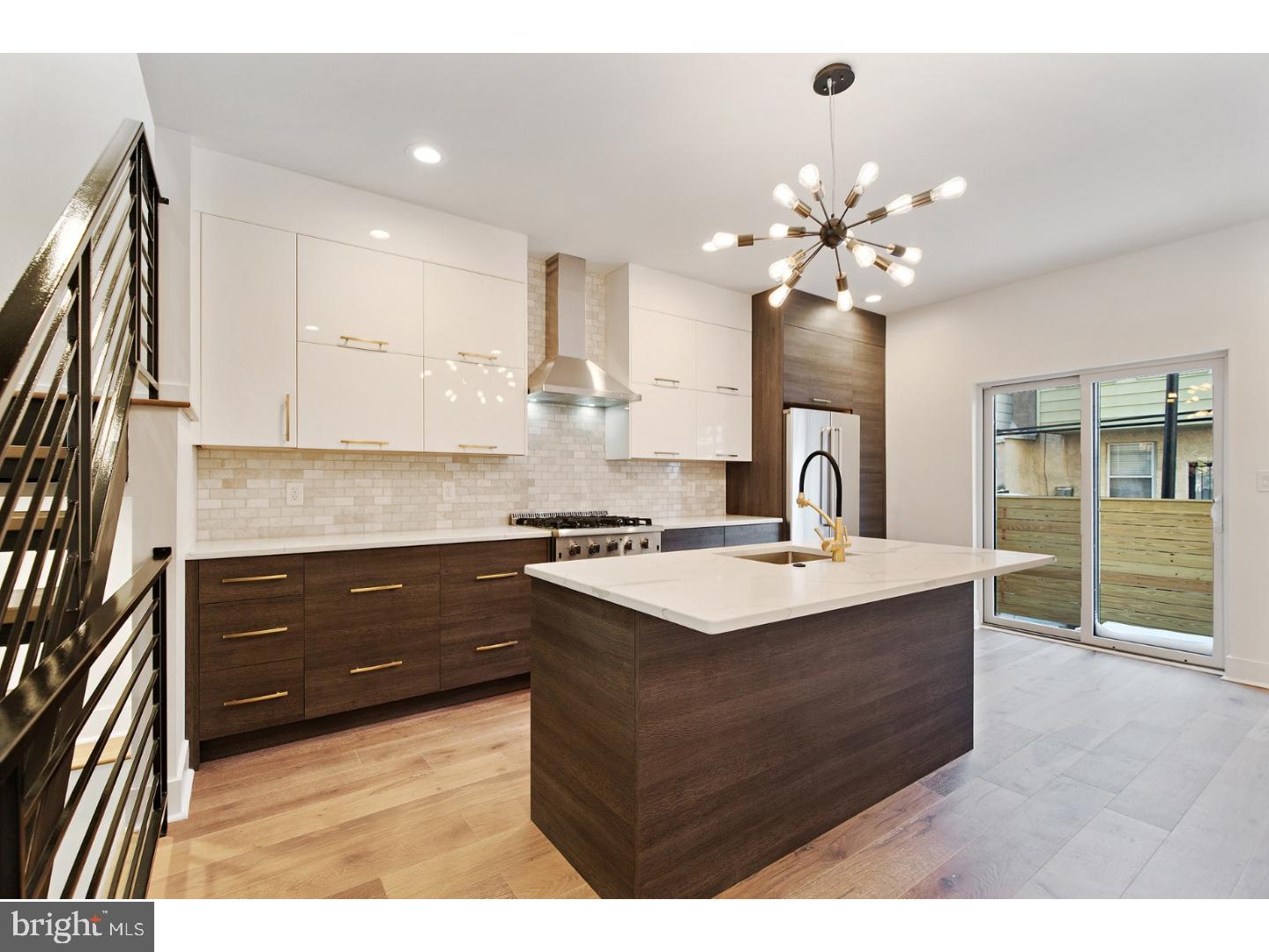 POINT BREEZE - Residential