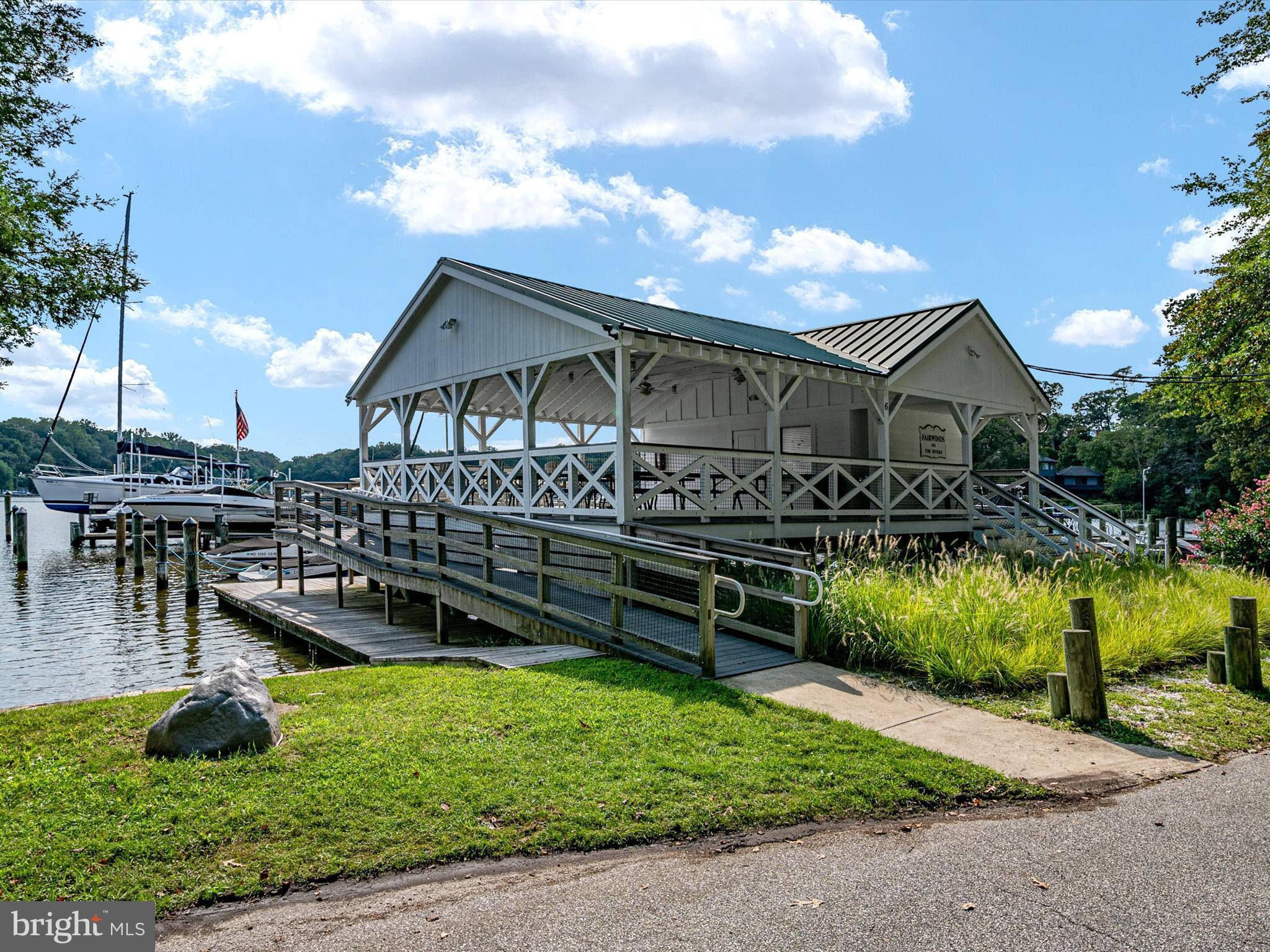 FAIRWINDS ON SEVERN - Residential