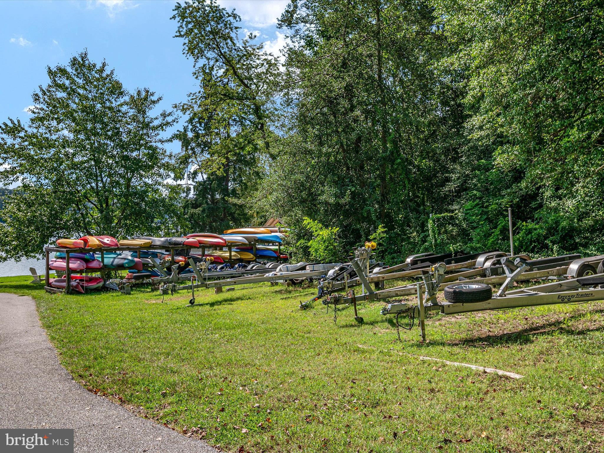 FAIRWINDS ON SEVERN - Residential