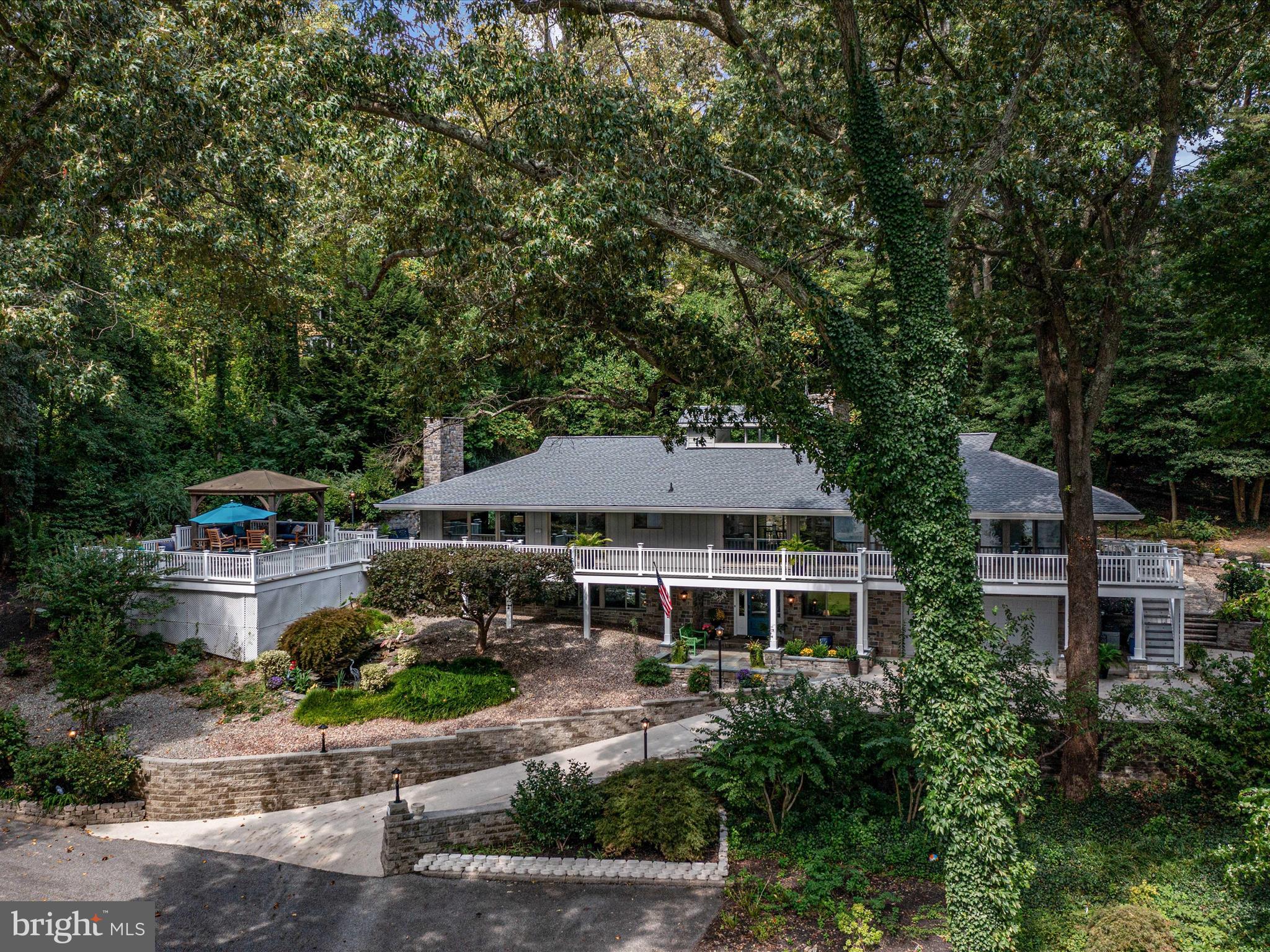 FAIRWINDS ON SEVERN - Residential