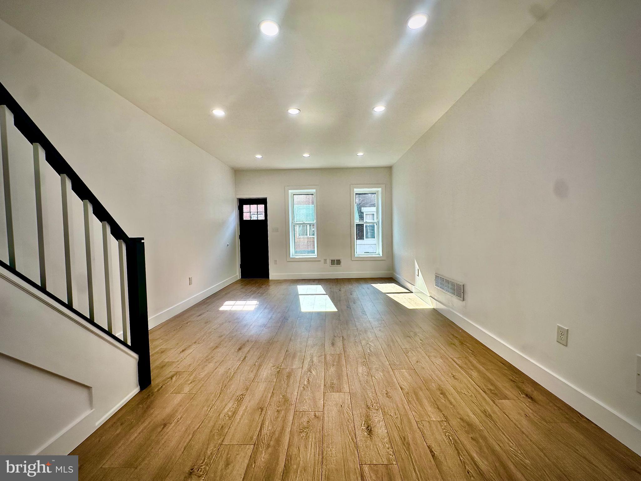 Beautiful home in convenient West Passyunk. Totally renovated throughout. A must see home. Easy to show.
Original facade, open living room, half bath, coat closet, stylish new kitchen, door to a nice yard space, vinyl sided rear, two small garden areas. The second floor has a bright new tile bathroom, rear bedroom with a closet, a stacked washer & dryer and counter in the hallway and a large front bedroom with a built-in closet system & high ceiling. The home also features high hat lighting throughout, neutral toned vinyl plank flooring throughout and central air.