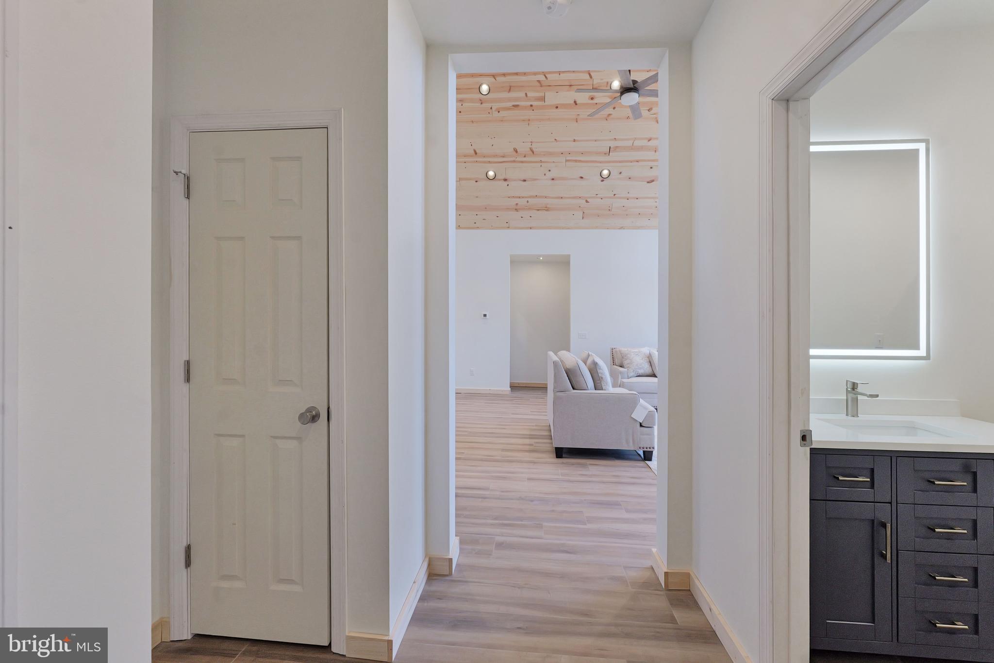 ALPINE LAKE  RESORT - Residential