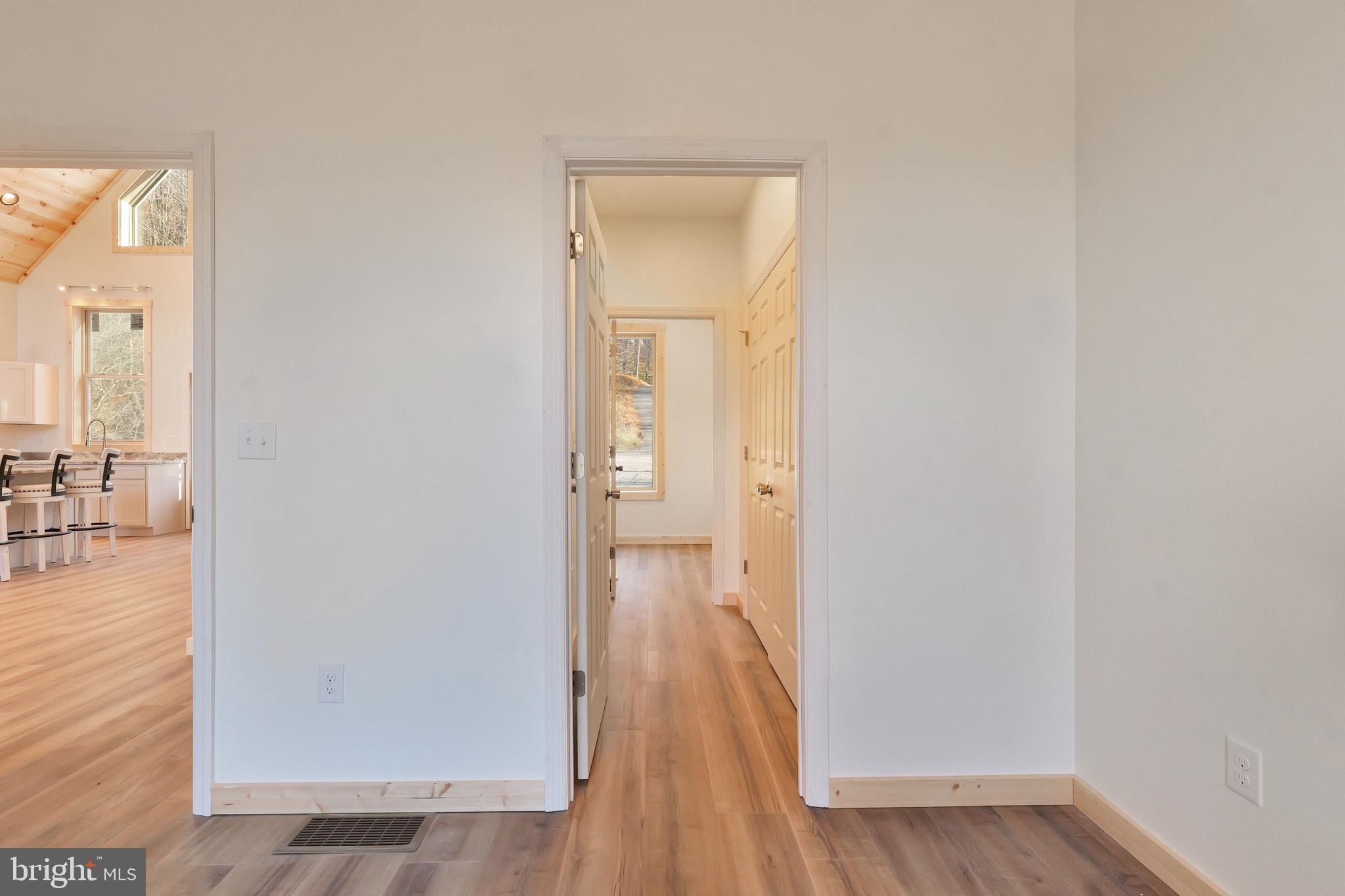 ALPINE LAKE  RESORT - Residential