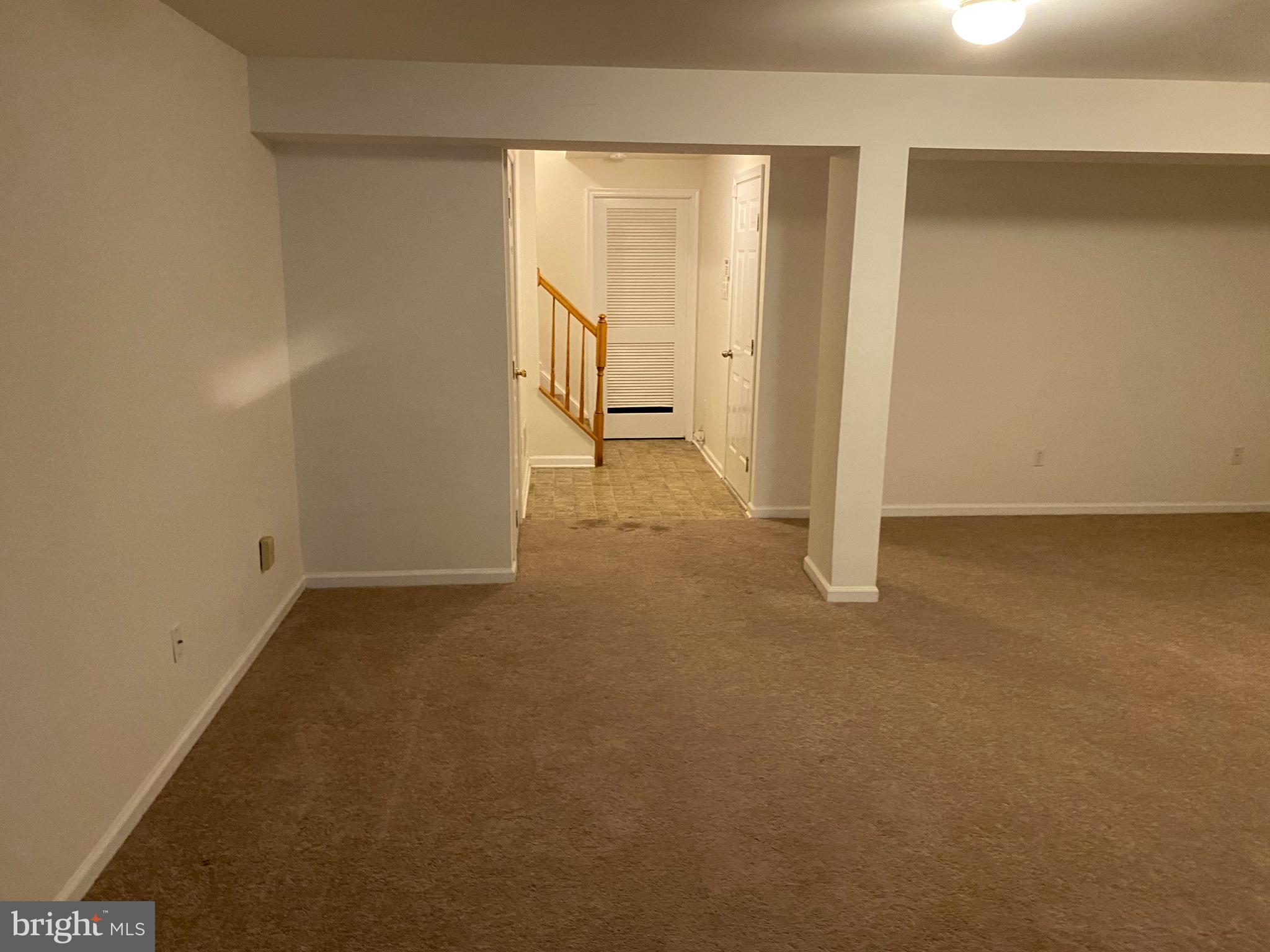 VINCENT LANE - Residential Lease