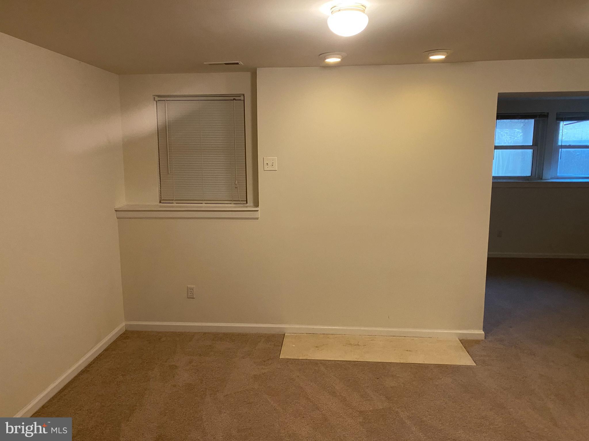 VINCENT LANE - Residential Lease