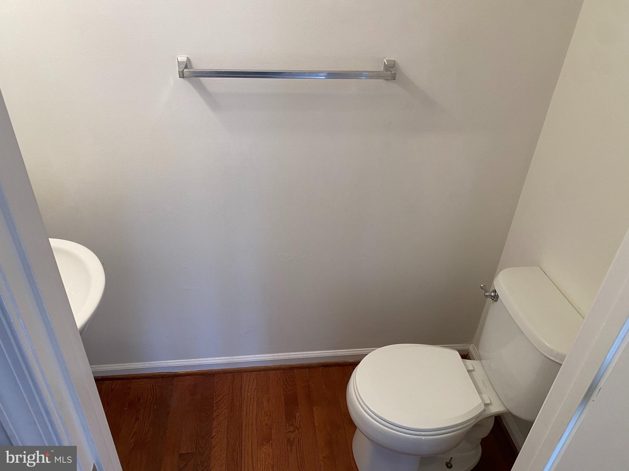 VINCENT LANE - Residential Lease