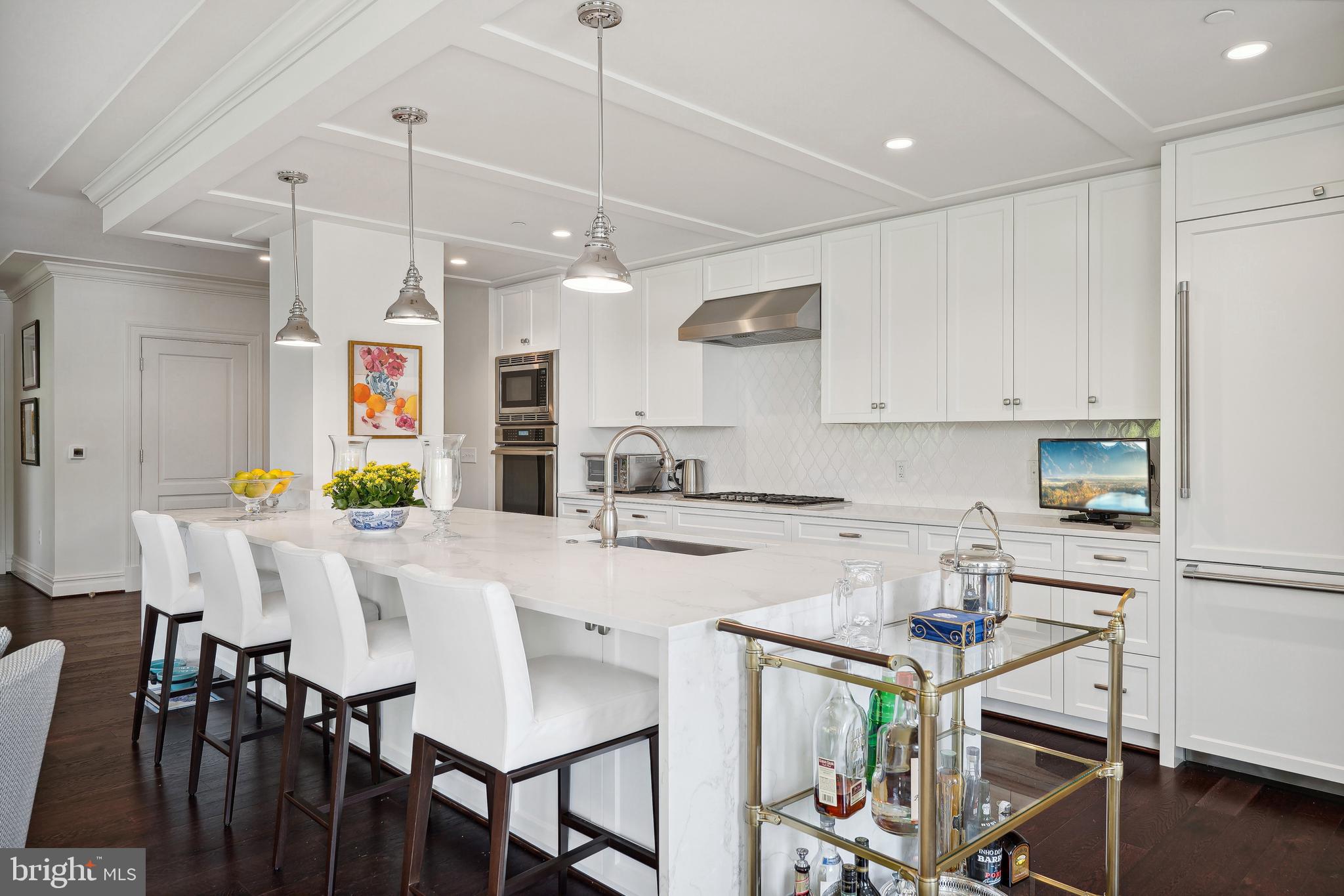 THE SIGNET - Residential