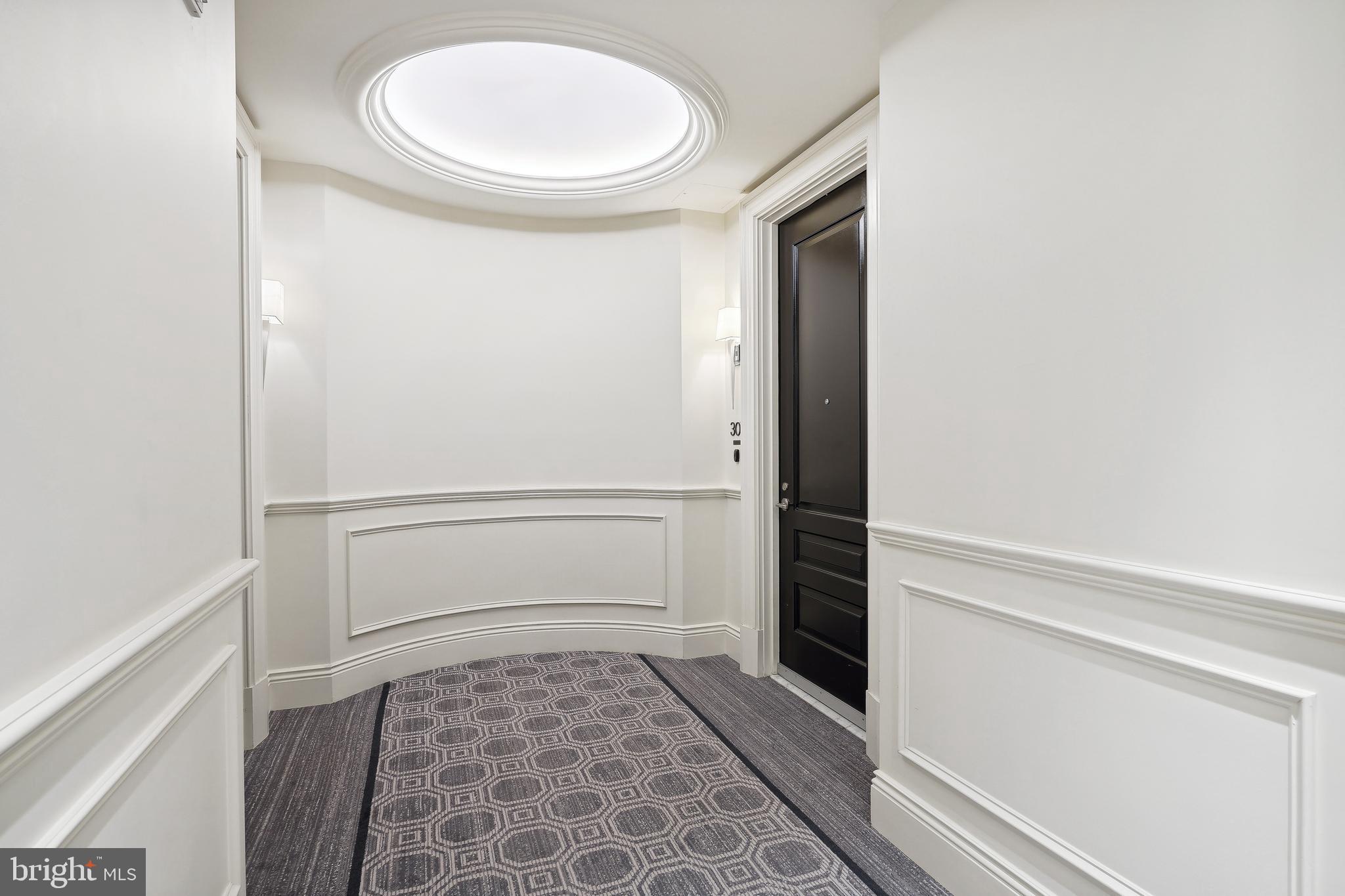 THE SIGNET - Residential