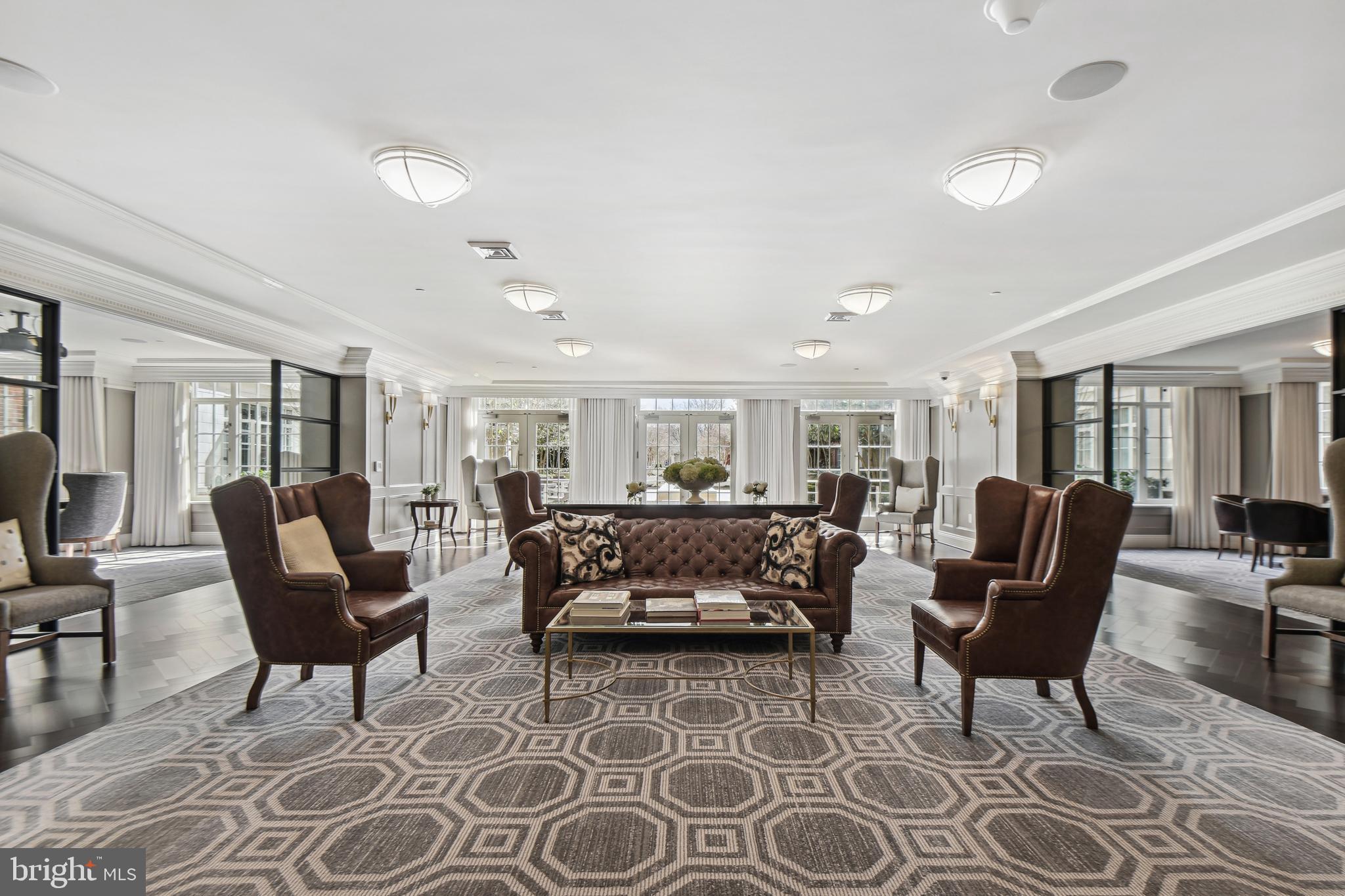 THE SIGNET - Residential