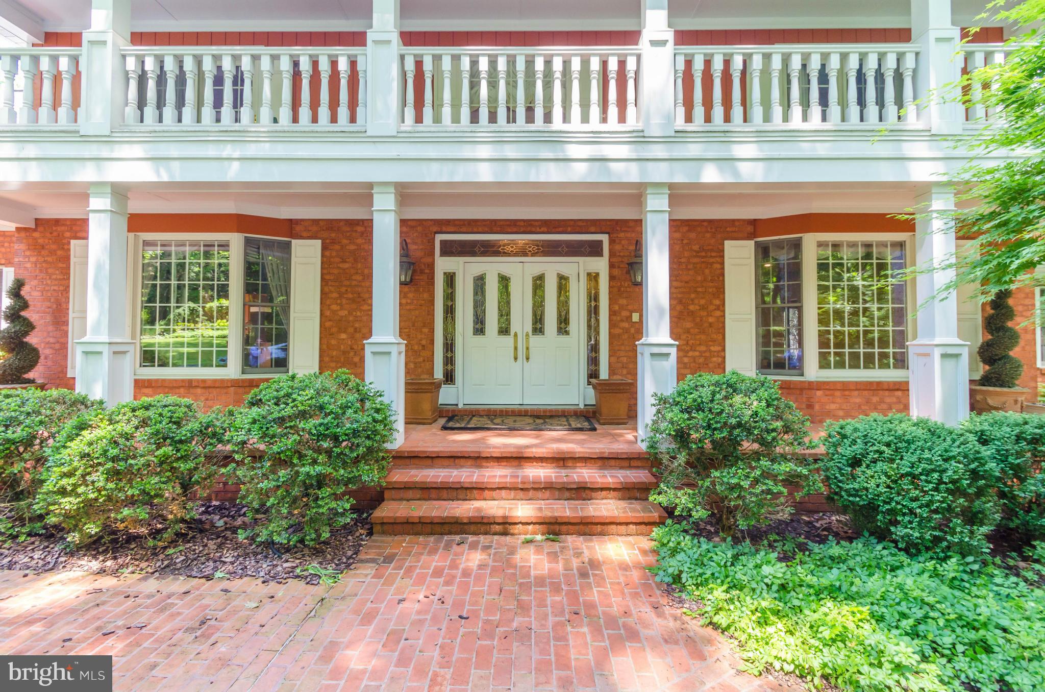 CAVES VALLEY - Residential