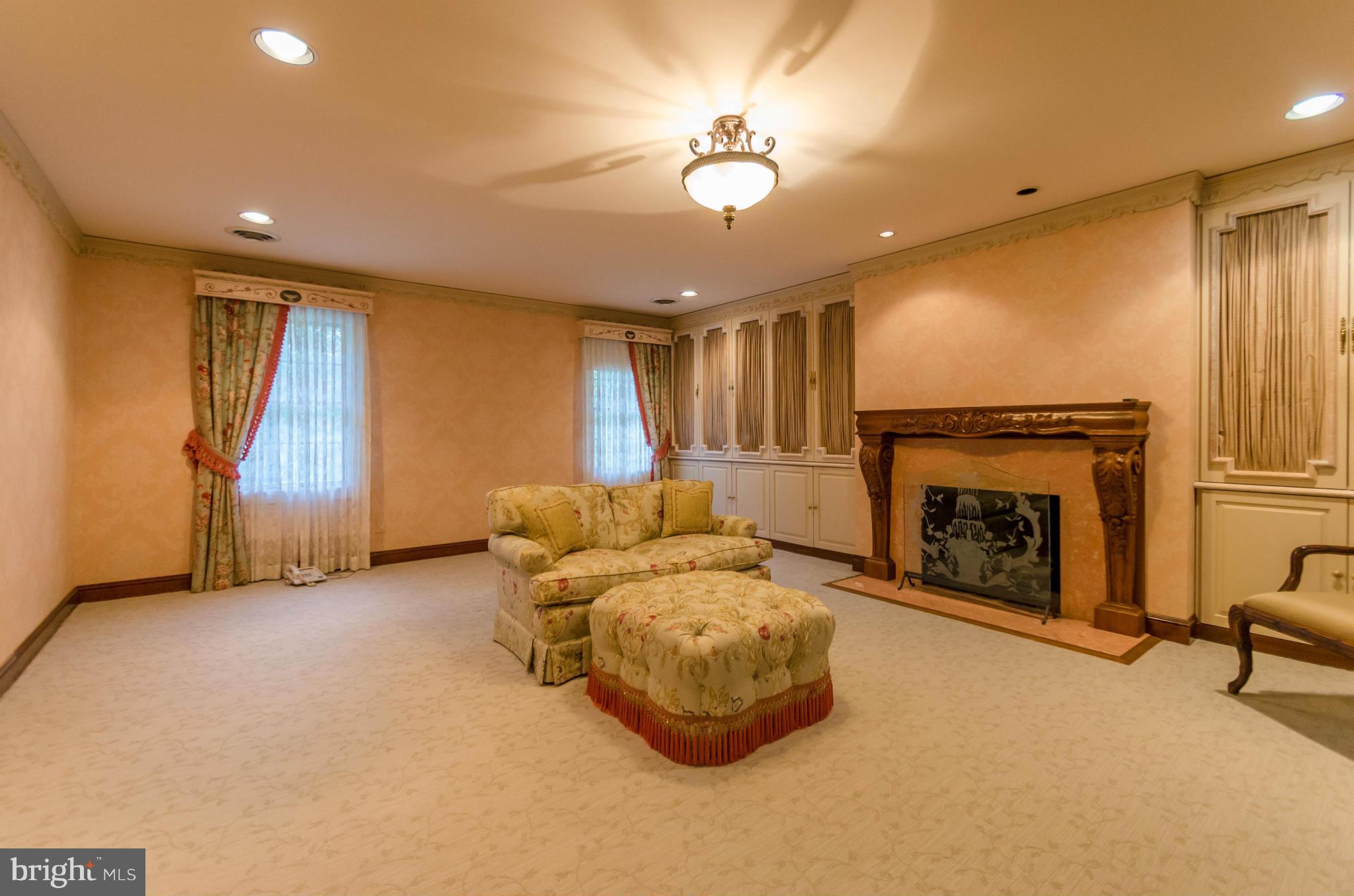 CAVES VALLEY - Residential