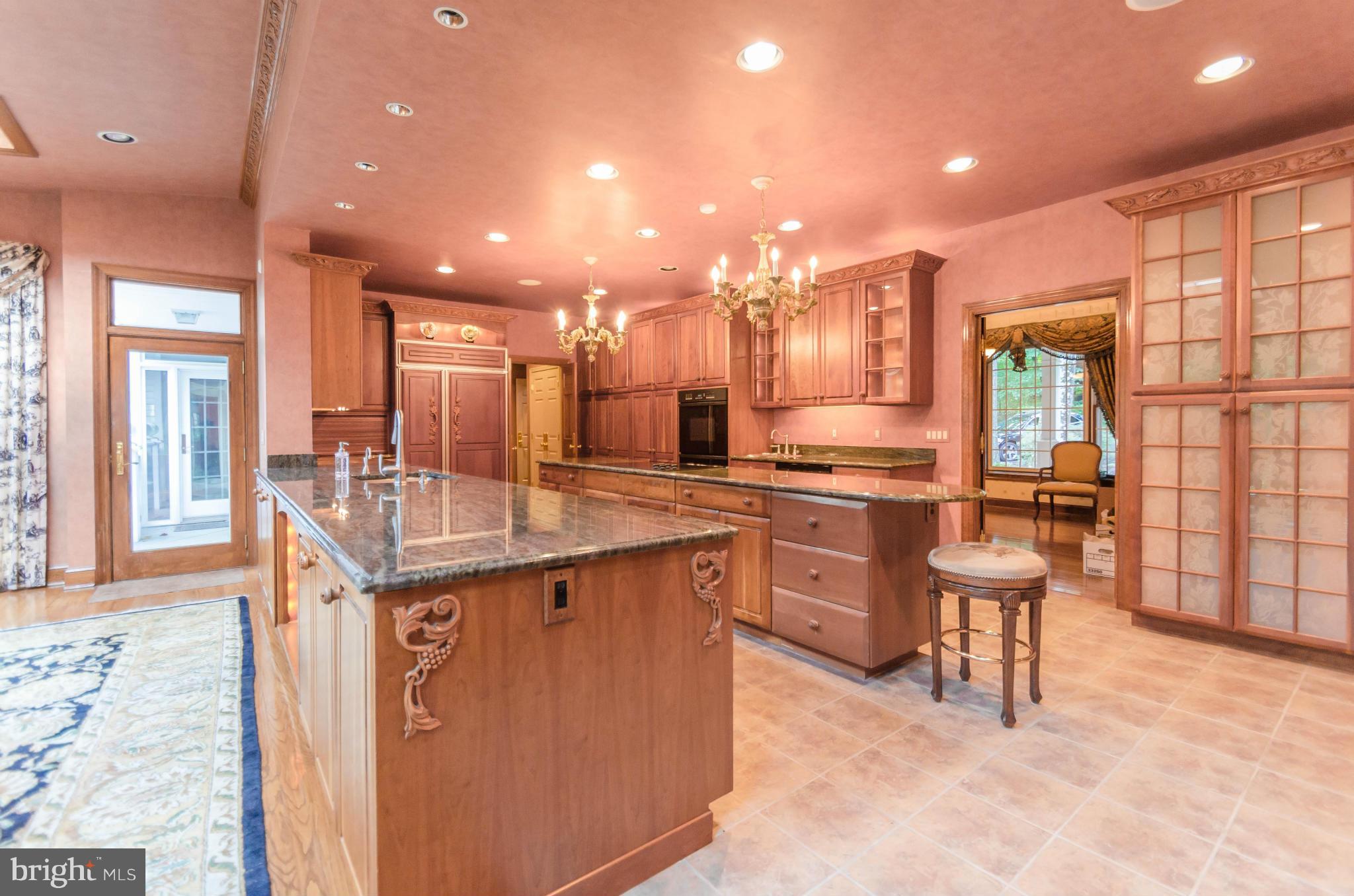 CAVES VALLEY - Residential