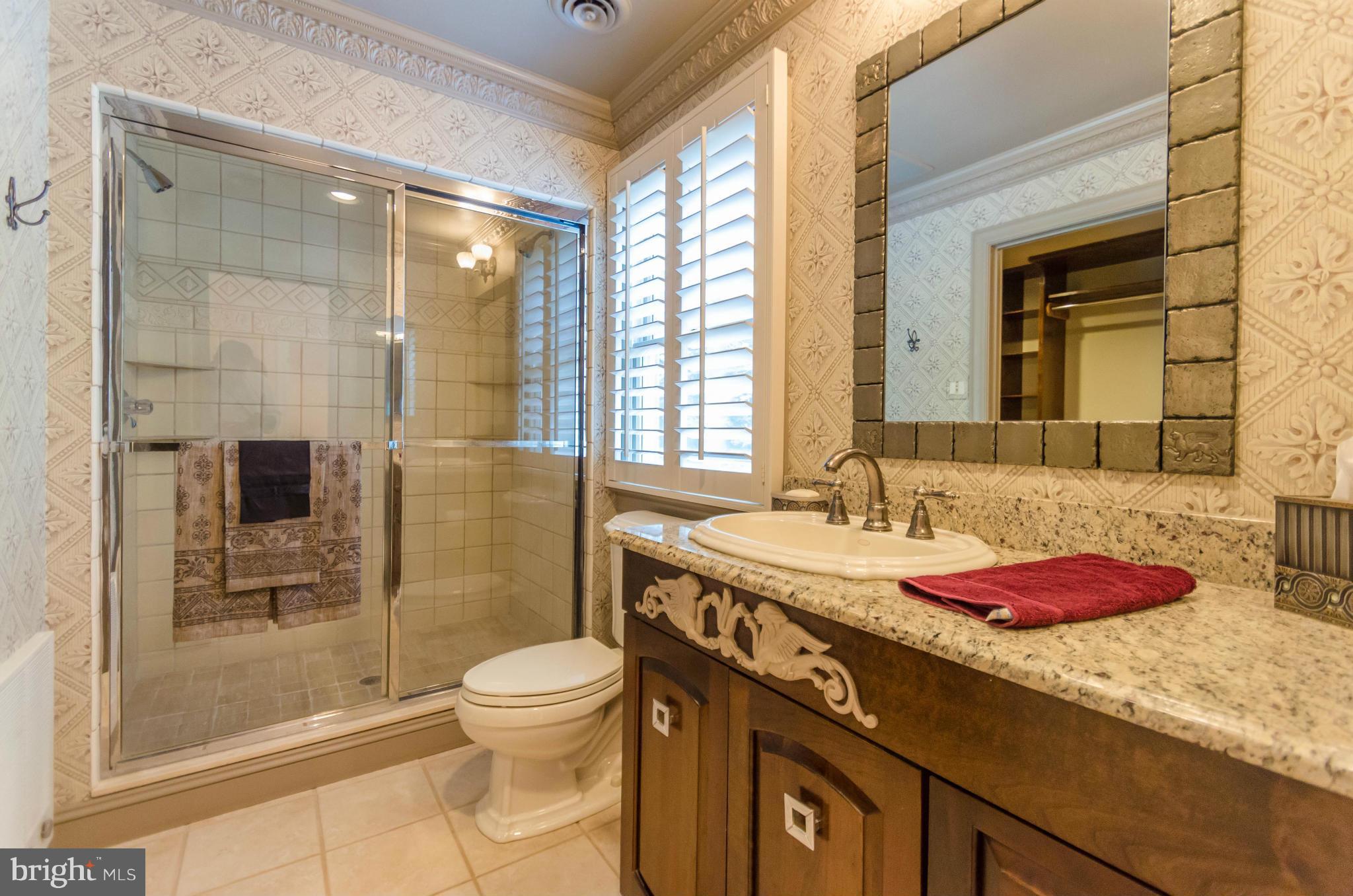 CAVES VALLEY - Residential