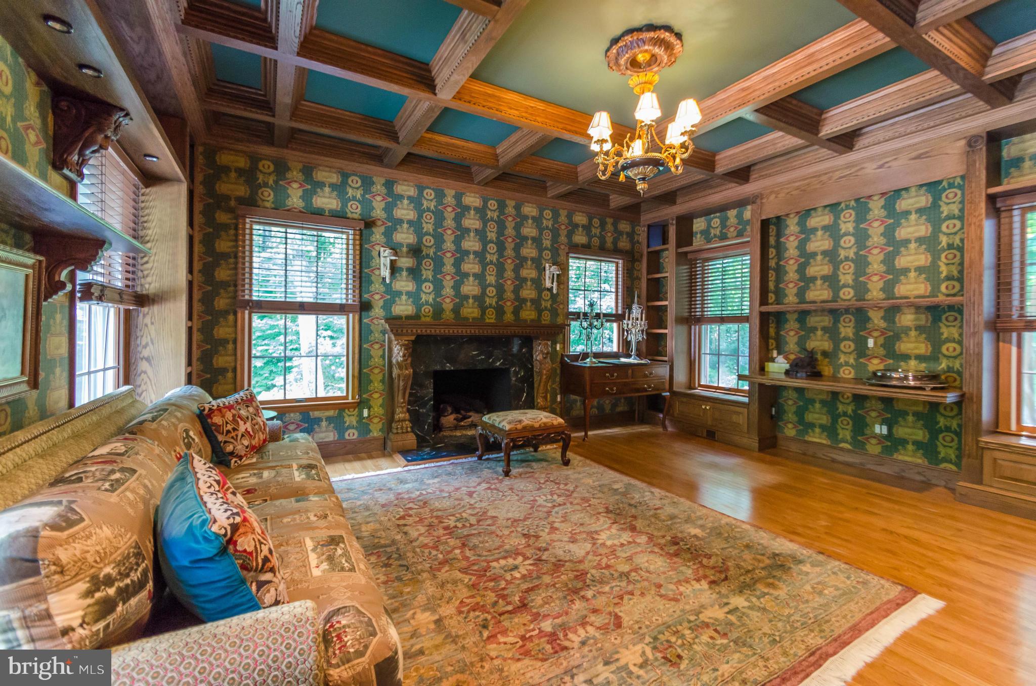 CAVES VALLEY - Residential