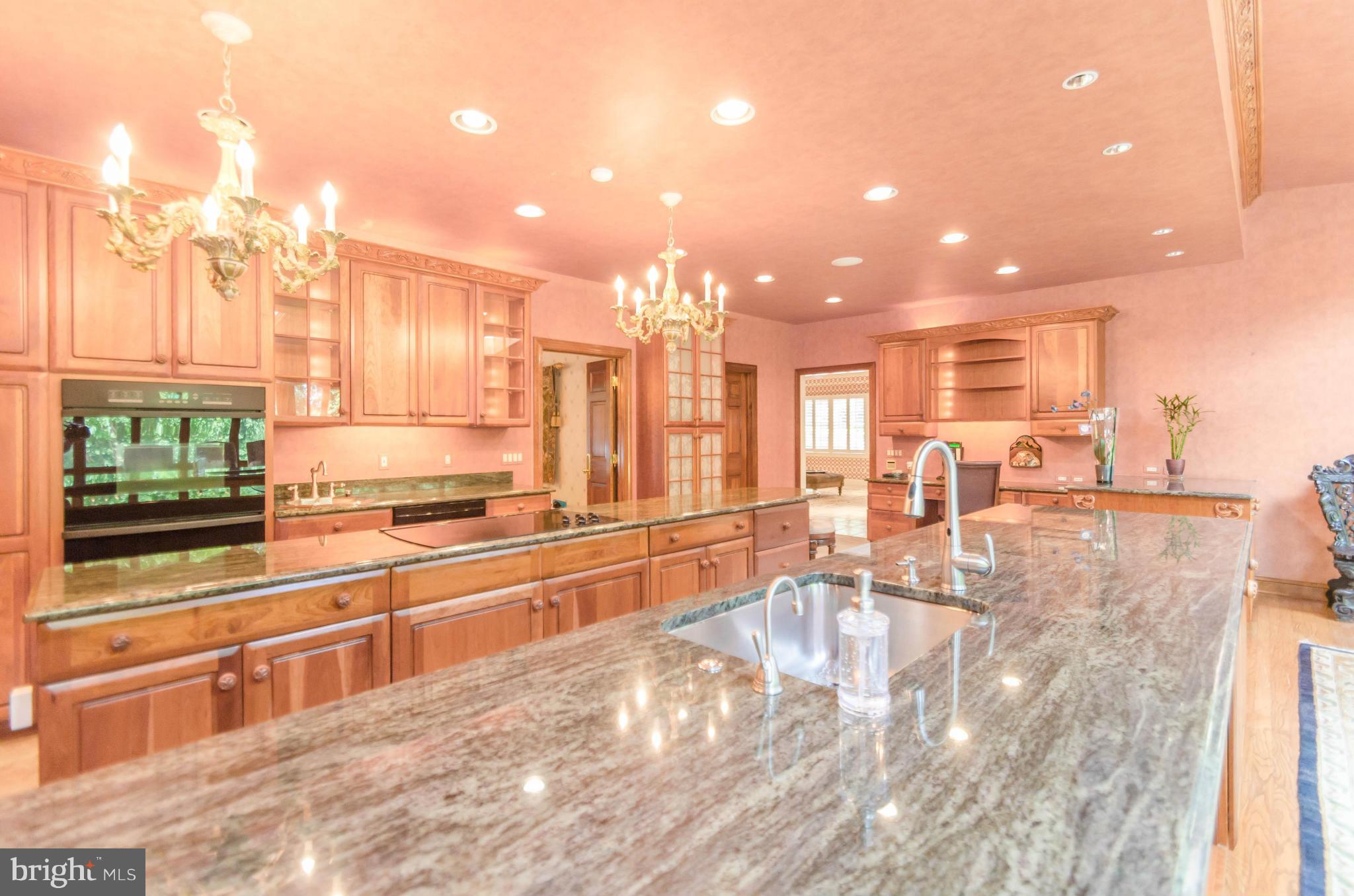 CAVES VALLEY - Residential