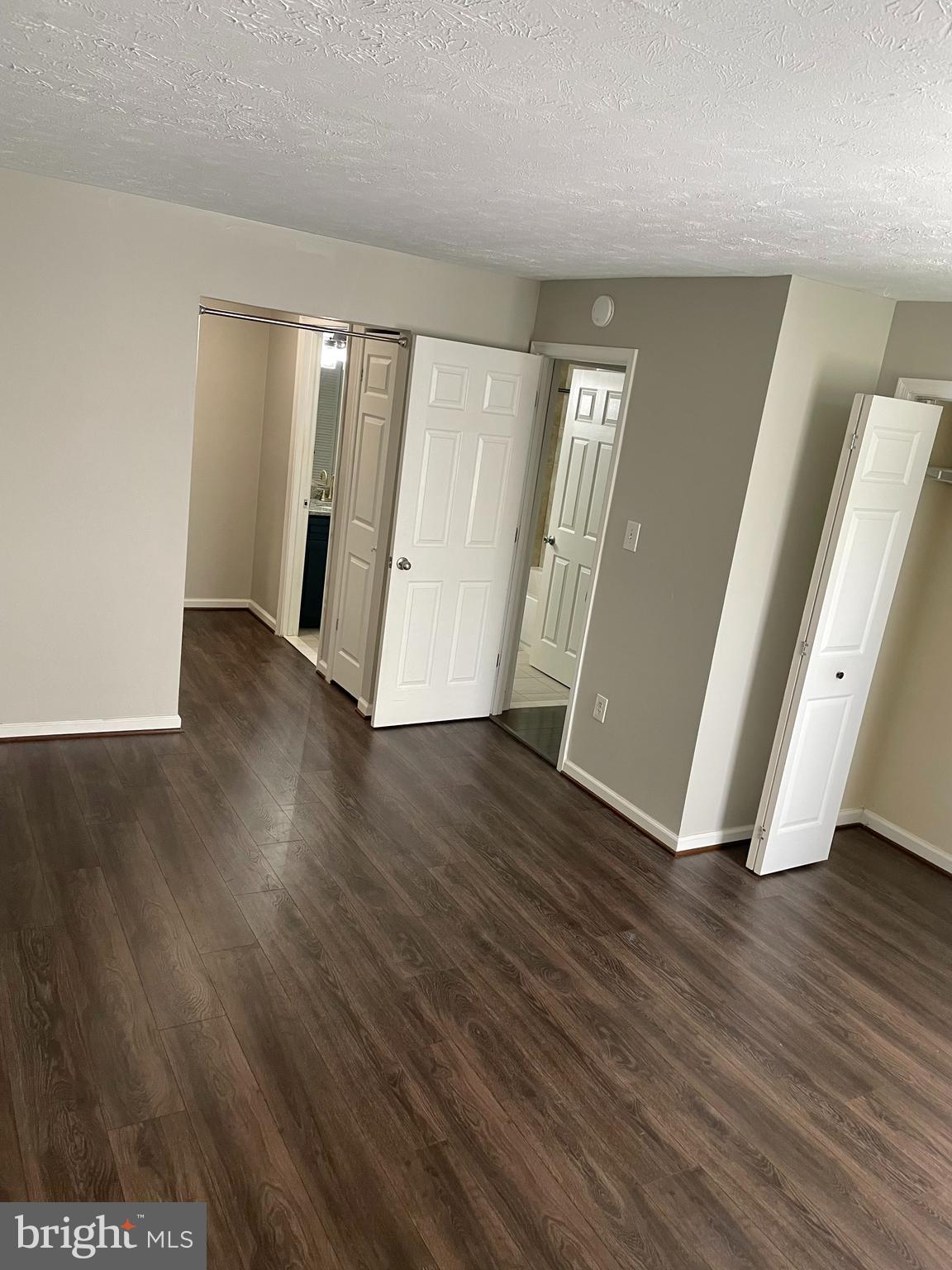 GREENBRIAR CONDO PHASE I - Residential Lease