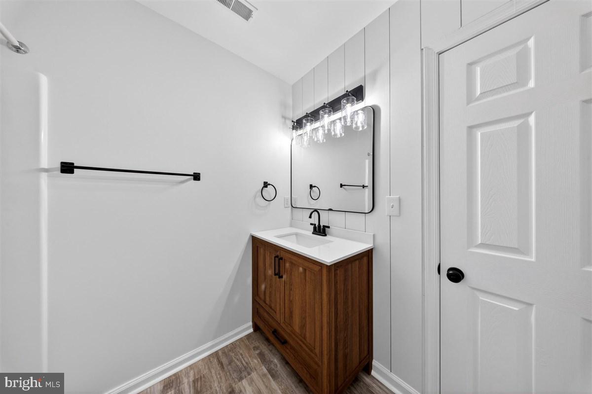 BETHANY BAY - Residential
