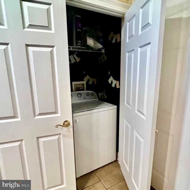 FOXWOOD MANOR - Residential