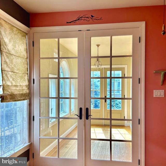 FOXWOOD MANOR - Residential