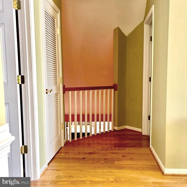 FOXWOOD MANOR - Residential