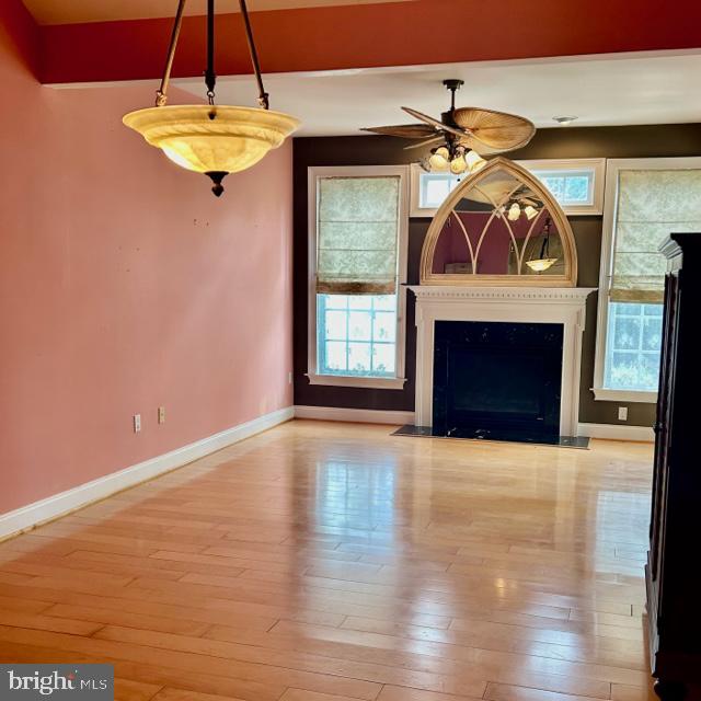 FOXWOOD MANOR - Residential