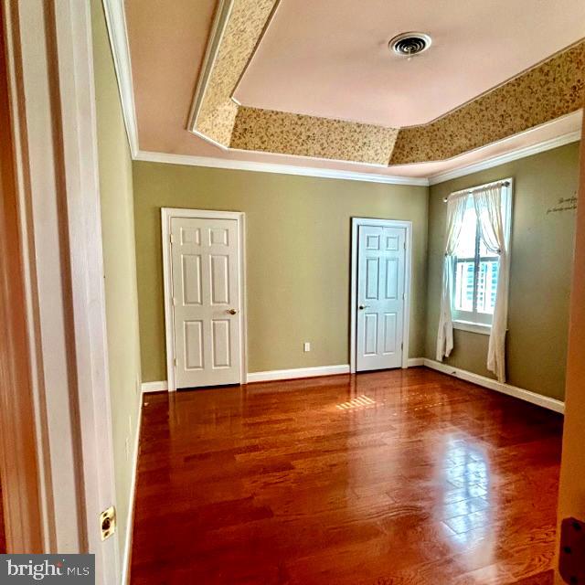 FOXWOOD MANOR - Residential