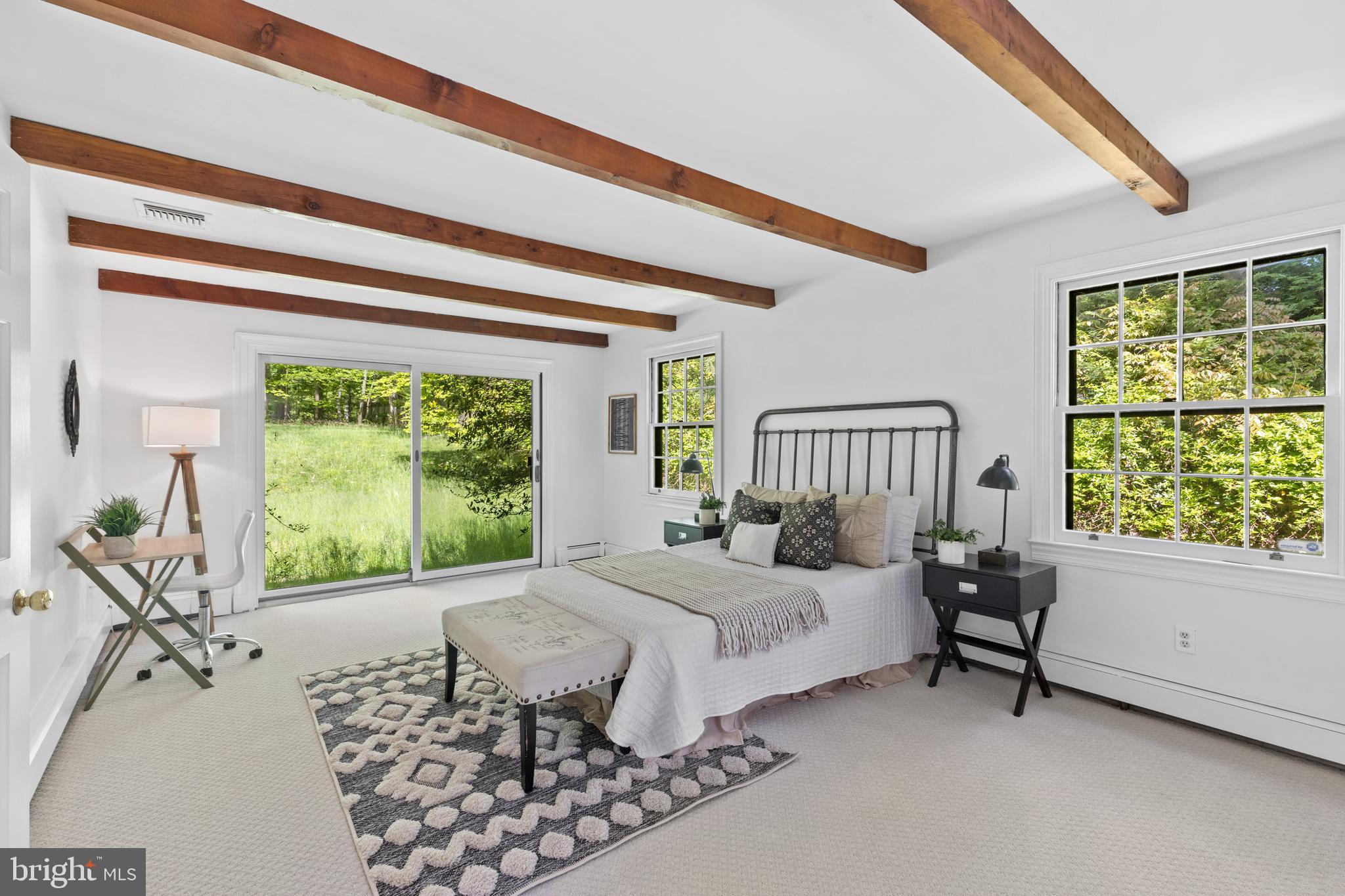 CAVES VALLEY - Residential