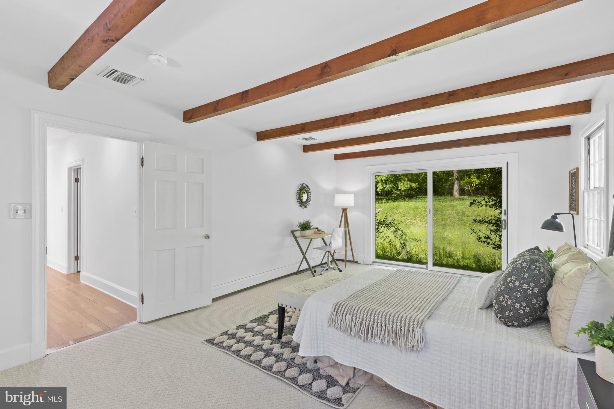 CAVES VALLEY - Residential