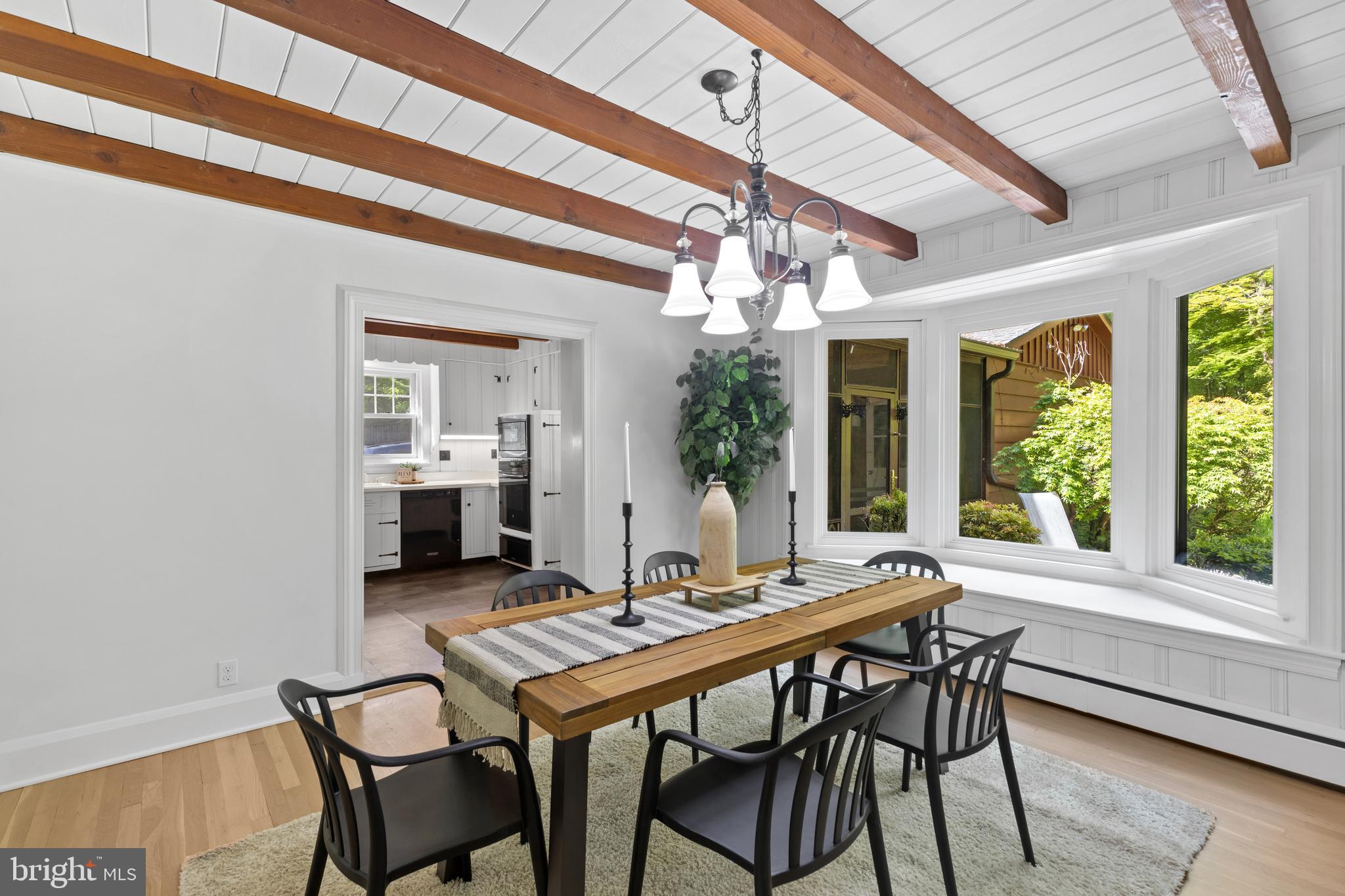 CAVES VALLEY - Residential