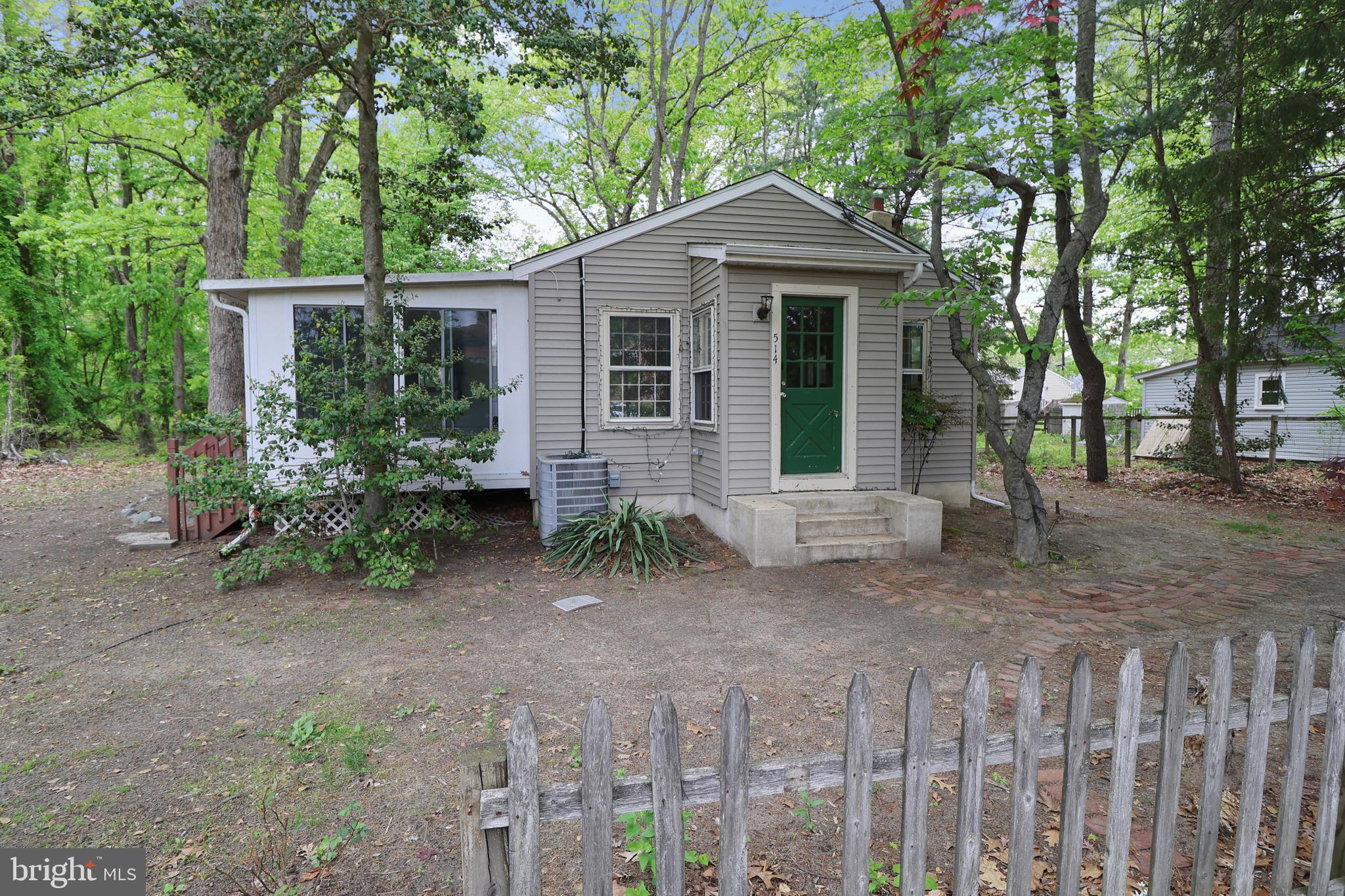Photo 1 of 24 — 514 HARTFORD ROAD, MOUNT LAUREL, NJ 08054